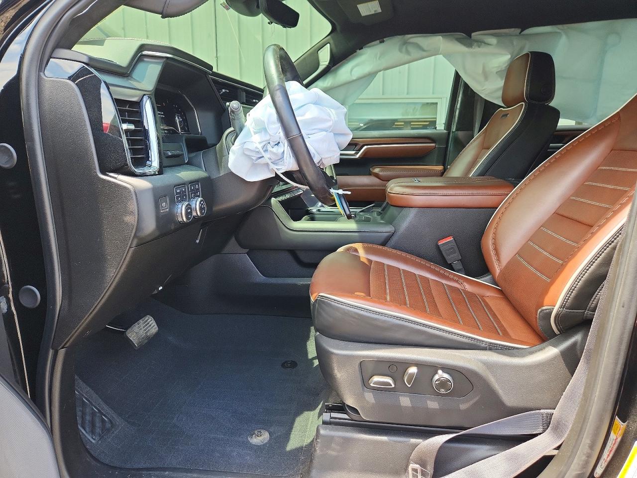 2024 Gmc Sierra K2500 Denali Ultimate Black vin: 1GT19XEY8RF335096