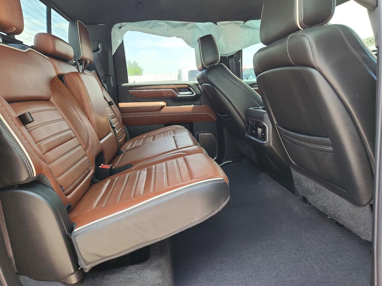 2024 Gmc Sierra K2500 Denali Ultimate Black vin: 1GT19XEY8RF335096