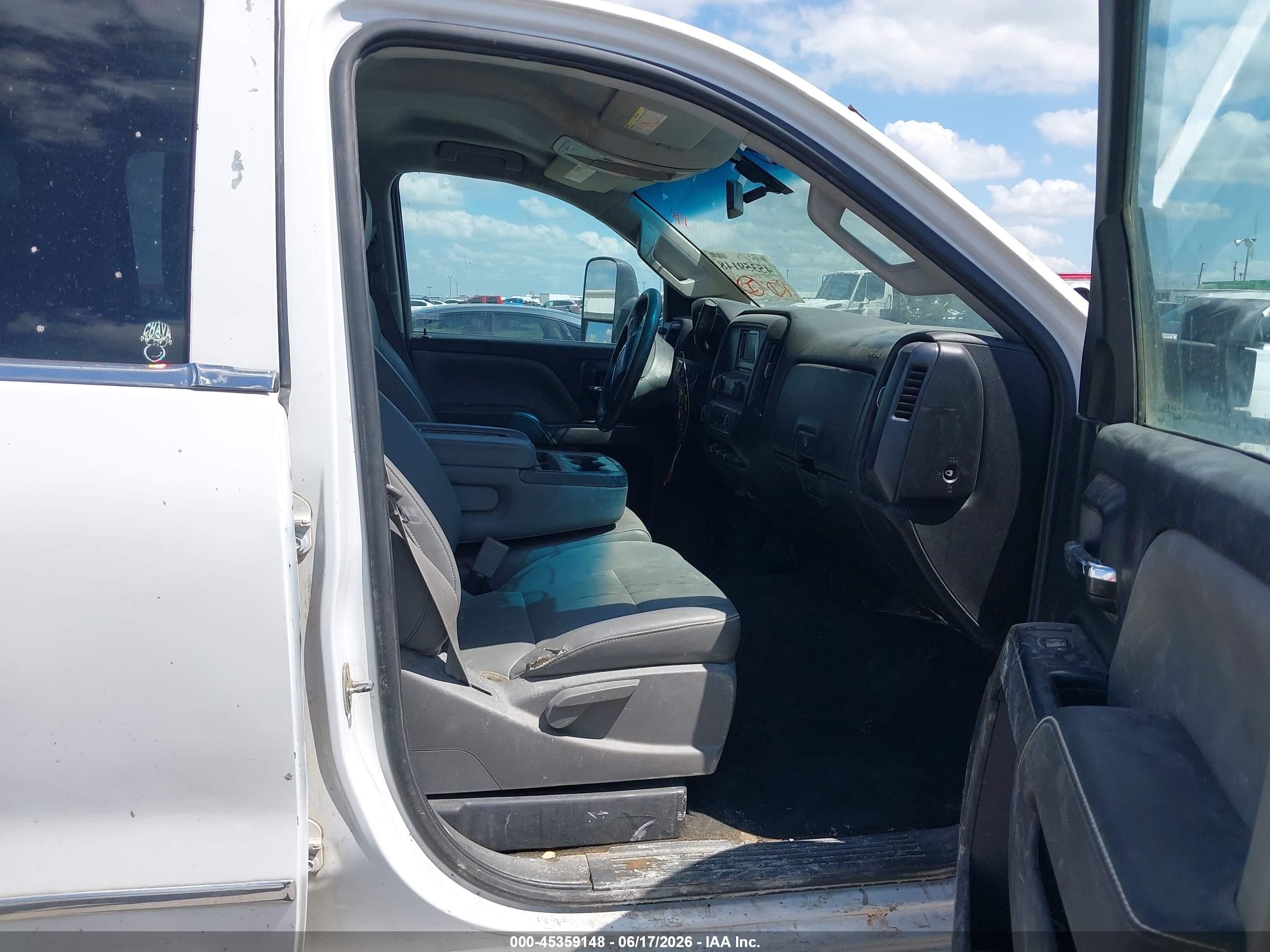 2015 Gmc Sierra 2500hd   White vin: 1GT21XEG7FZ125781