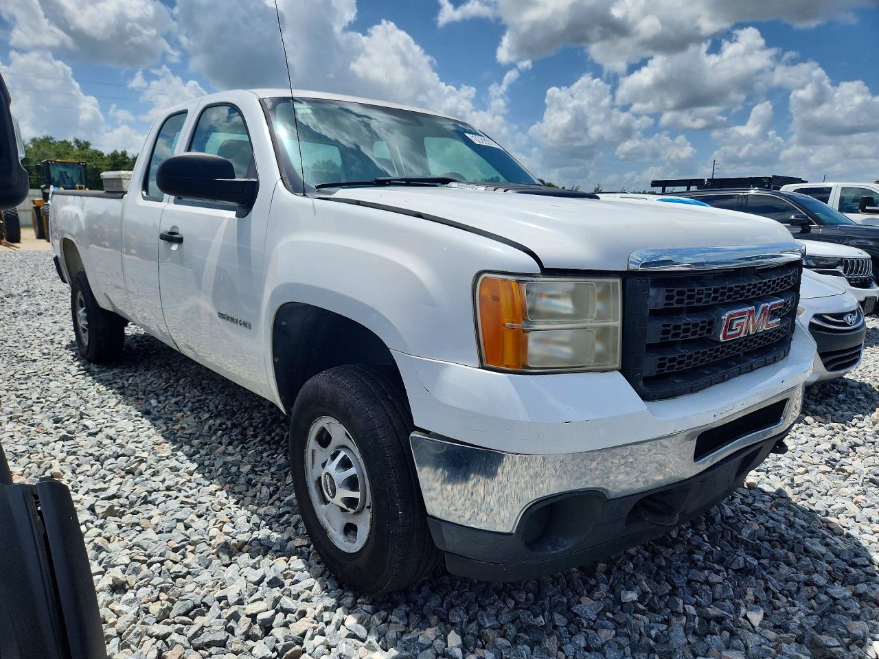 2011 Gmc Sierra C2500 Heavy Duty White vin: 1GT21ZCG4BZ136181
