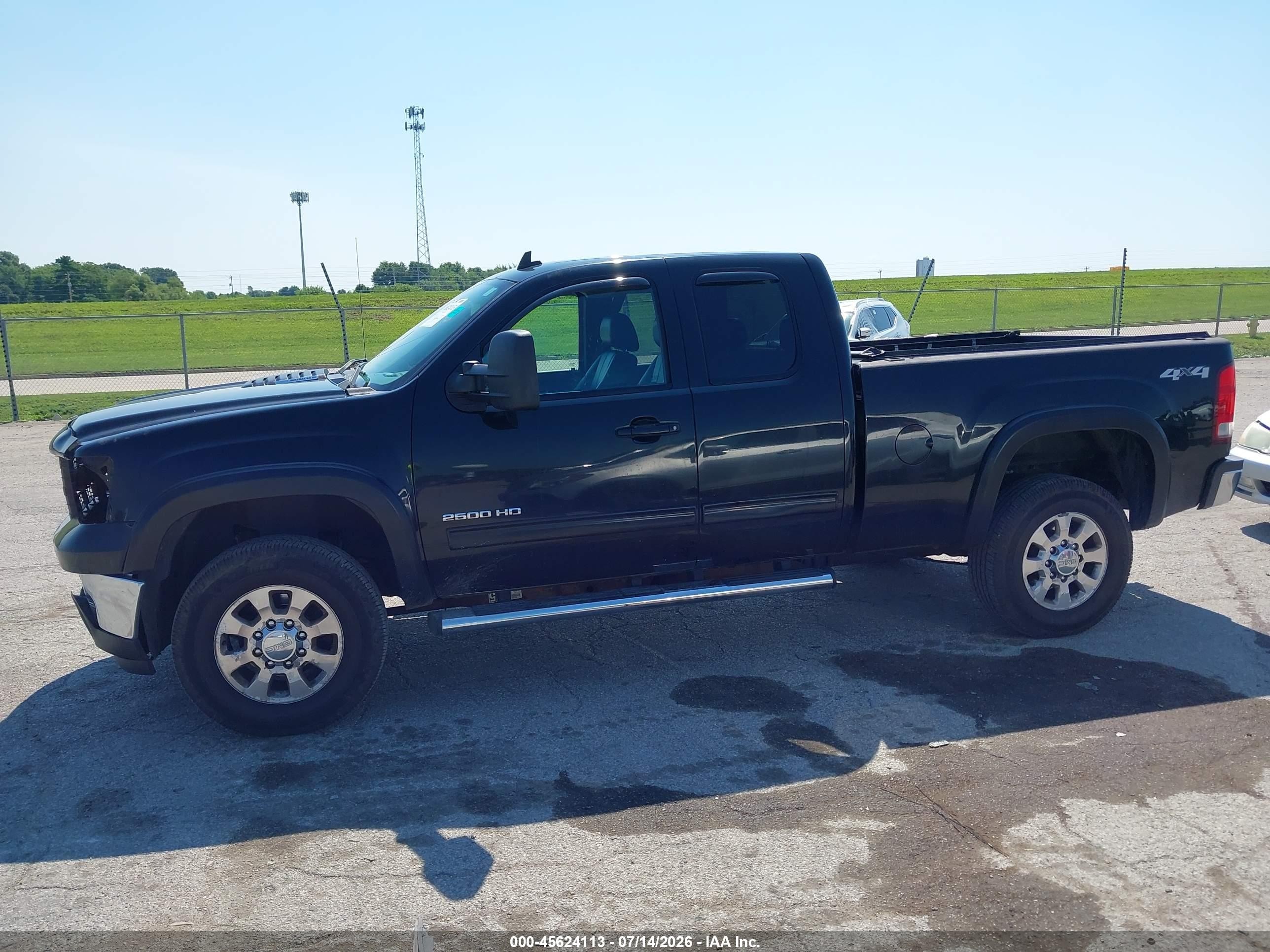 2011 Gmc Sierra 2500hd Slt Black vin: 1GT221C89BZ333936