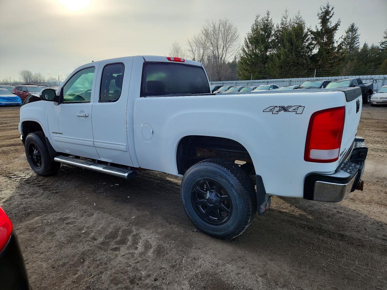 2012 Gmc Sierra K2500 Slt Белый vin: 1GT221CG2CZ126846