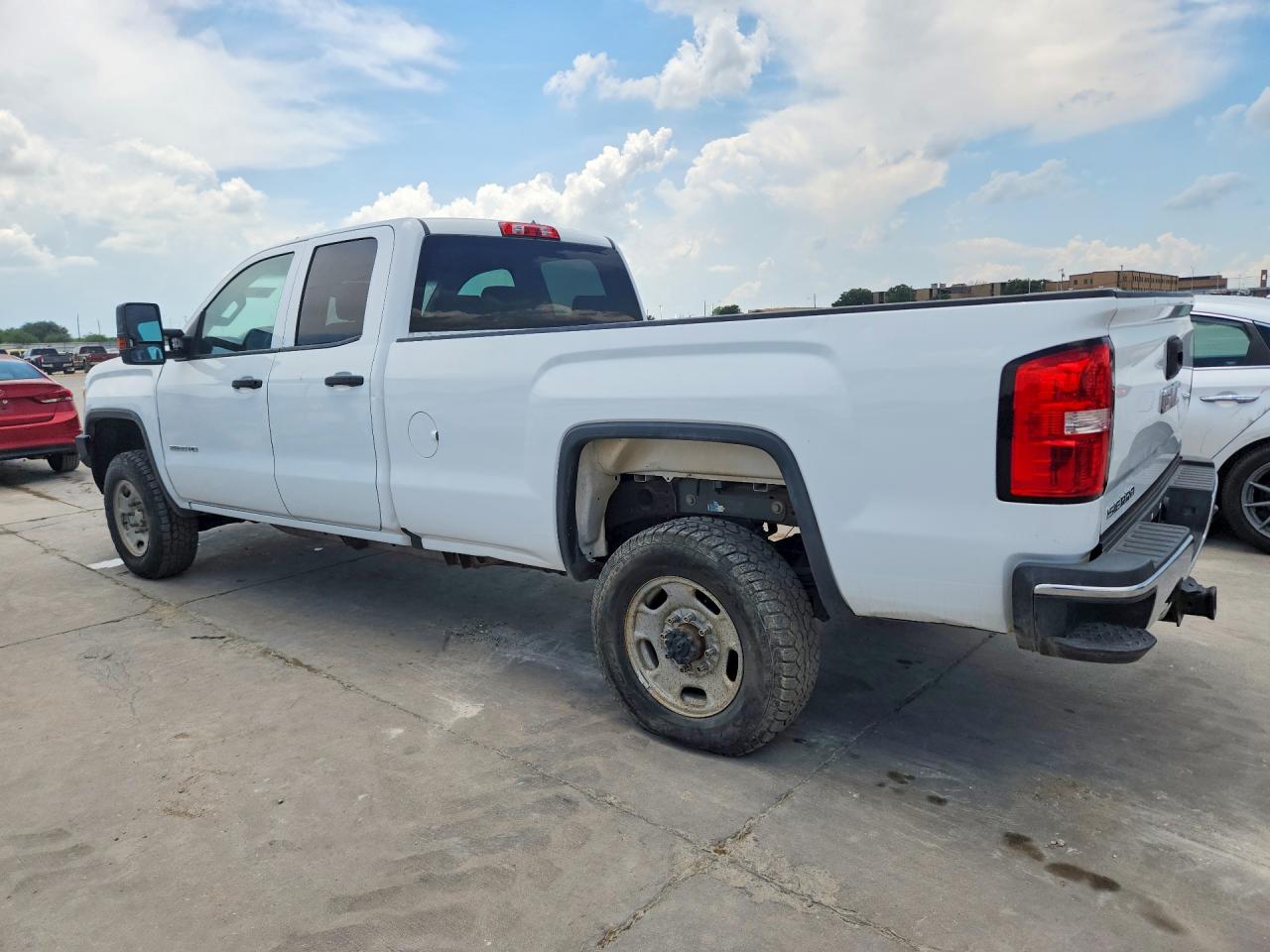 2016 Gmc Sierra K2500 Heavy Duty White vin: 1GT22RE88GZ284652