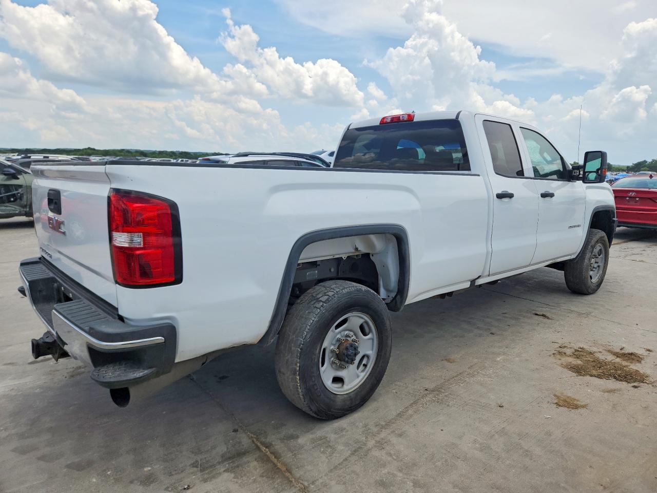 2016 Gmc Sierra K2500 Heavy Duty White vin: 1GT22RE88GZ284652