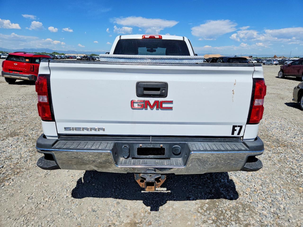 2016 Gmc Sierra K2500 Heavy Duty White vin: 1GT22REG5GZ221354