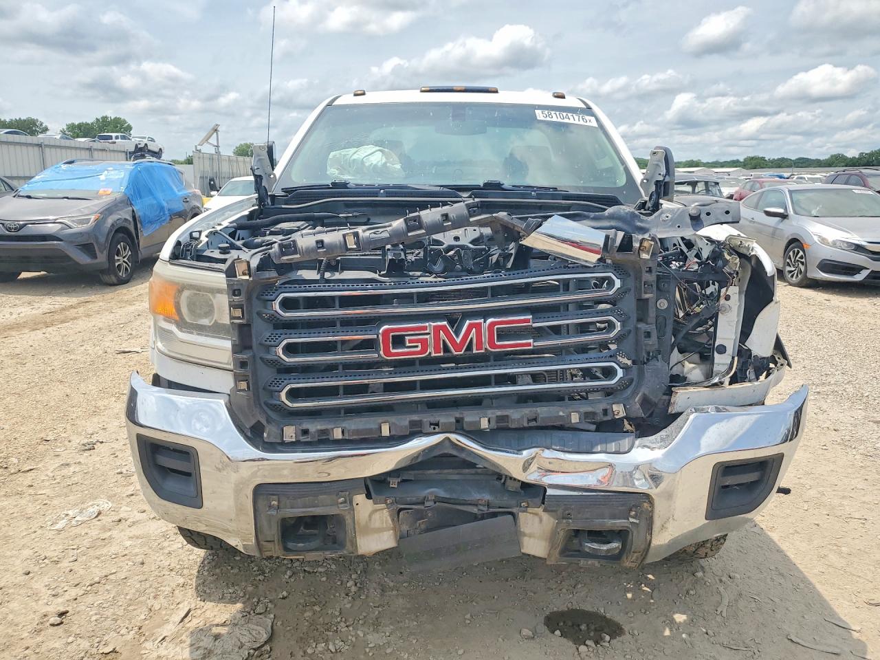 2015 Gmc Sierra K2500 Heavy Duty White vin: 1GT22XEG2FZ128410