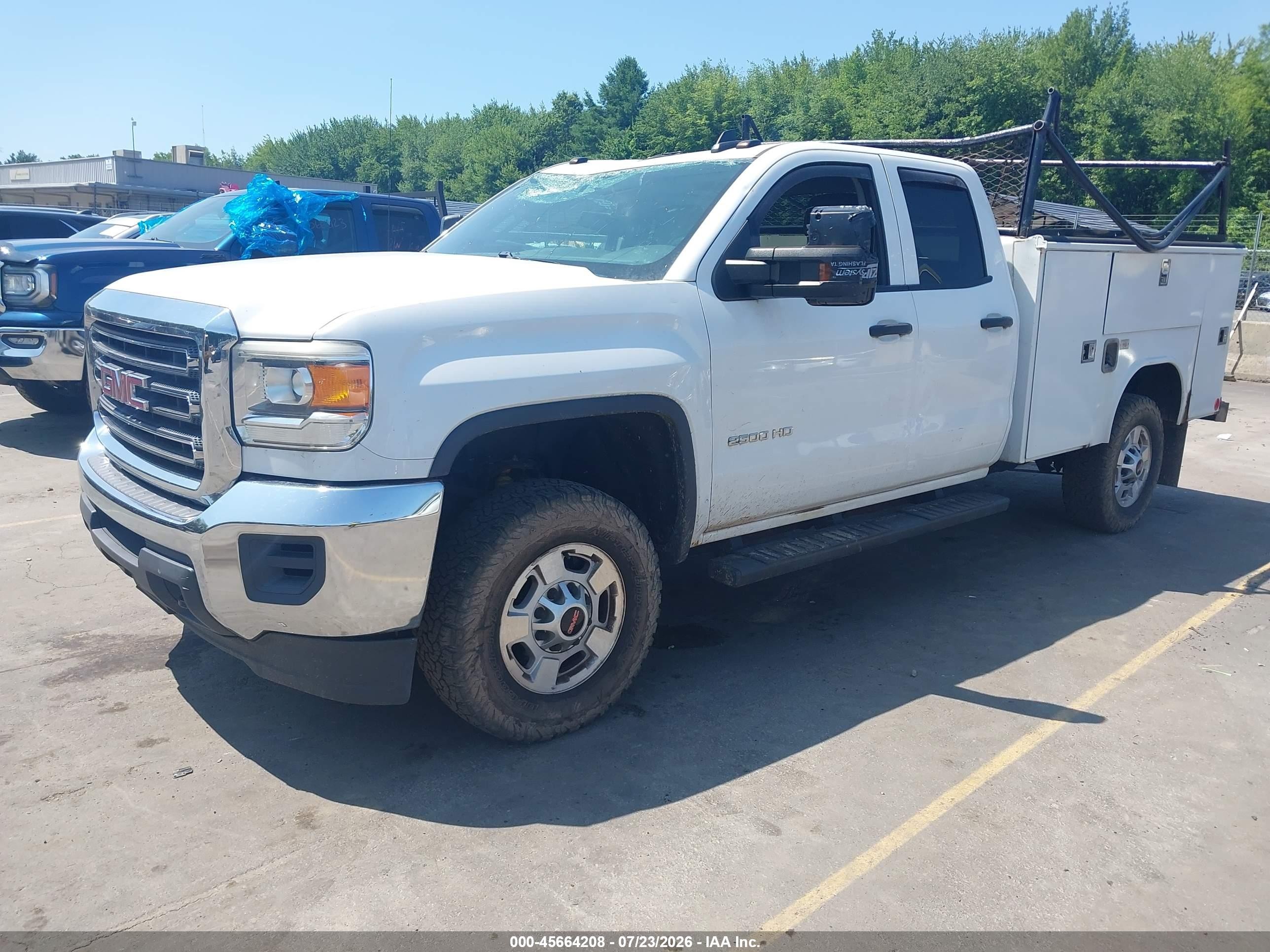 2015 Gmc Sierra 2500hd Available Wifi   White vin: 1GT22XEG6FZ520824