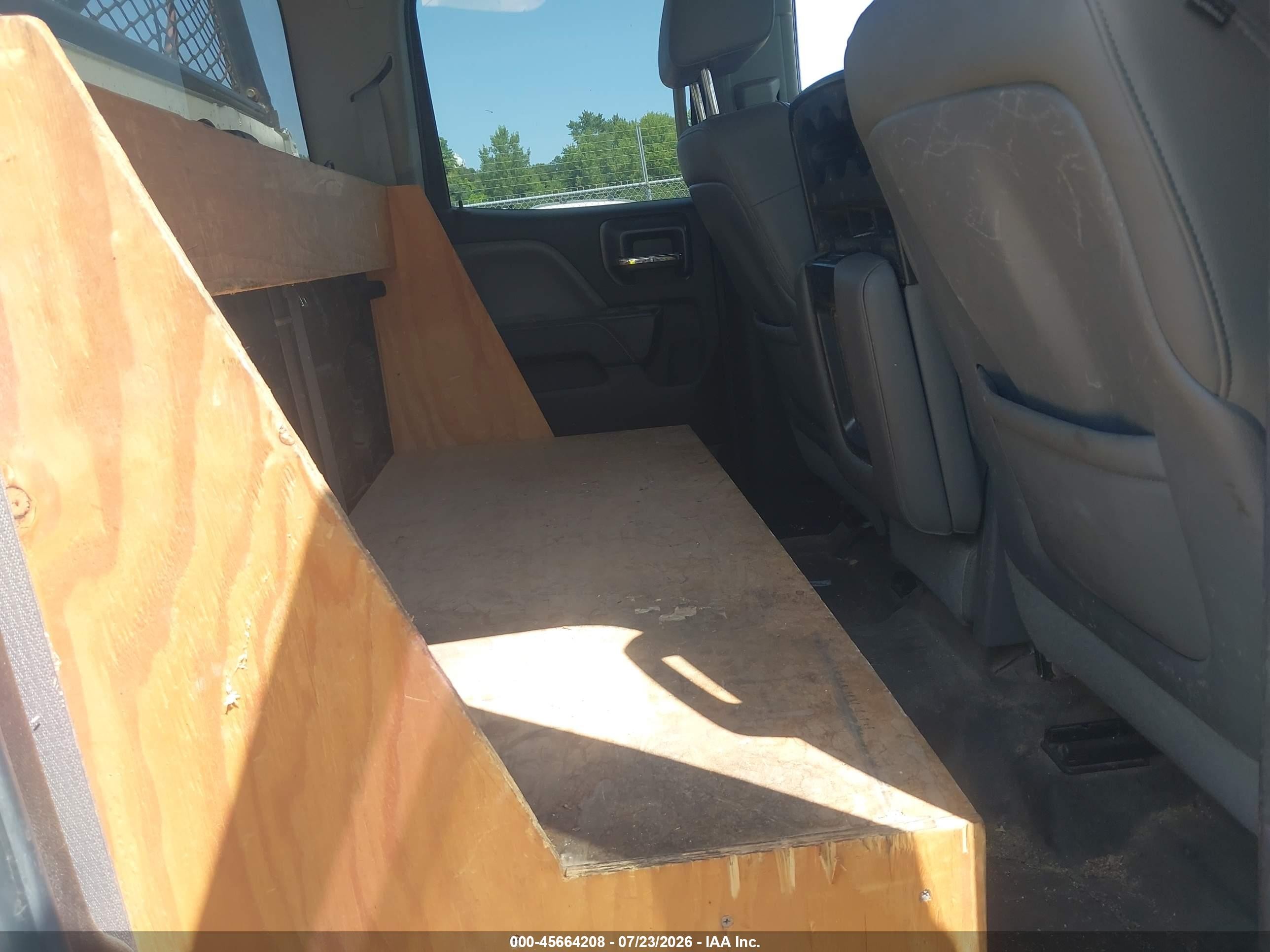 2015 Gmc Sierra 2500hd Available Wifi   White vin: 1GT22XEG6FZ520824