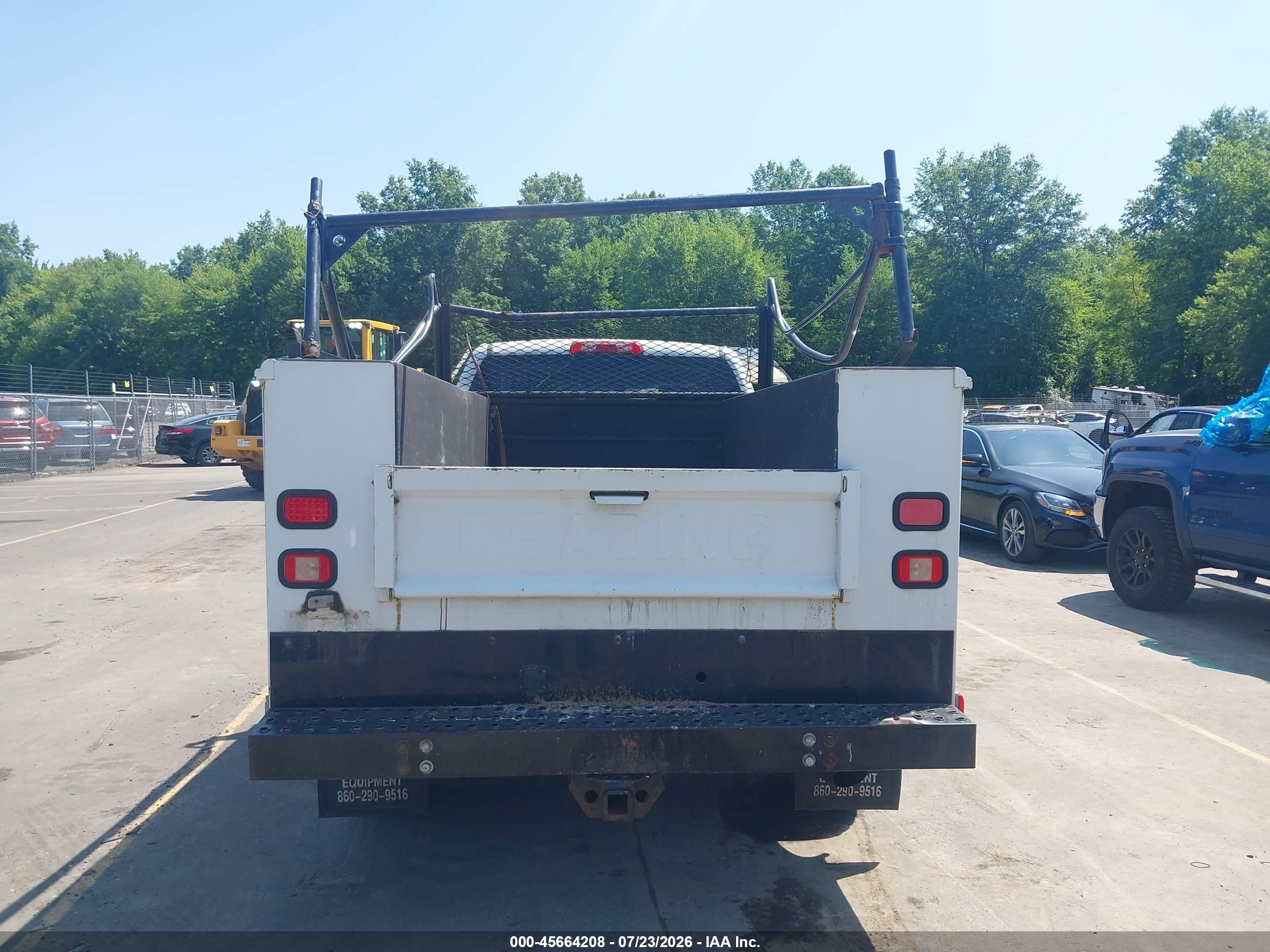 2015 Gmc Sierra 2500hd Available Wifi   White vin: 1GT22XEG6FZ520824