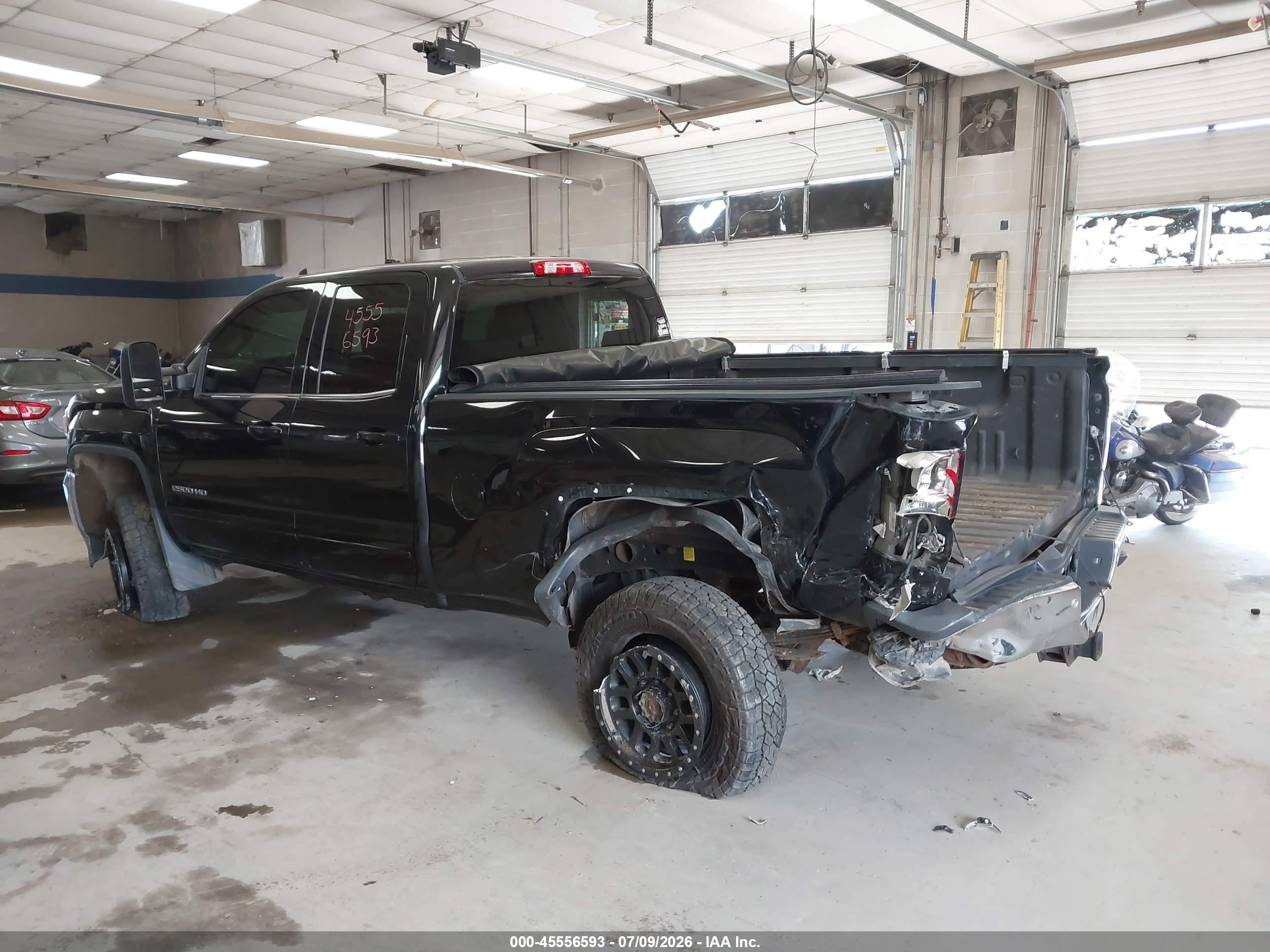 2015 Gmc Sierra 2500hd Sle Черный vin: 1GT22YE89FZ105544