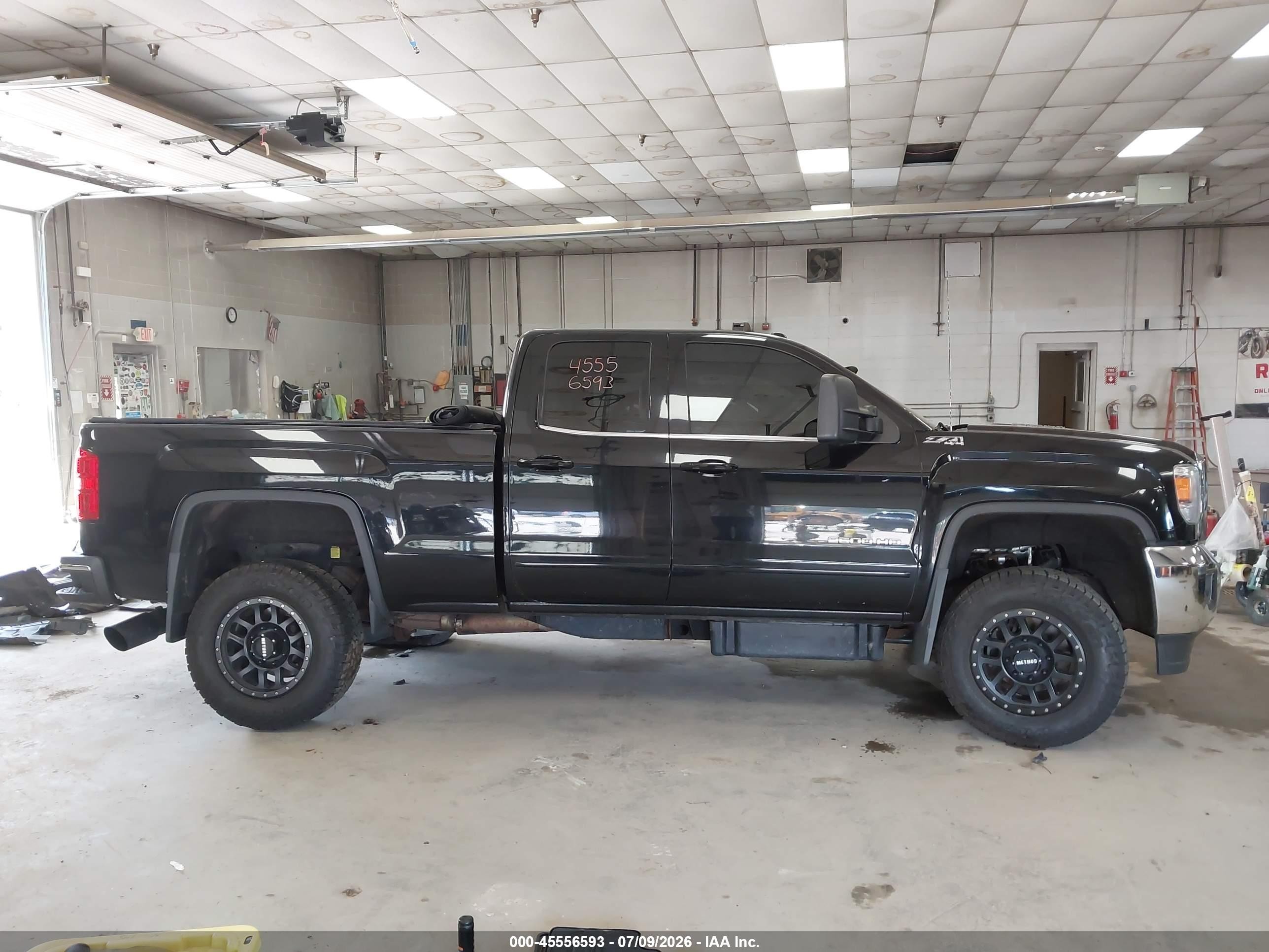 2015 Gmc Sierra 2500hd Sle Черный vin: 1GT22YE89FZ105544