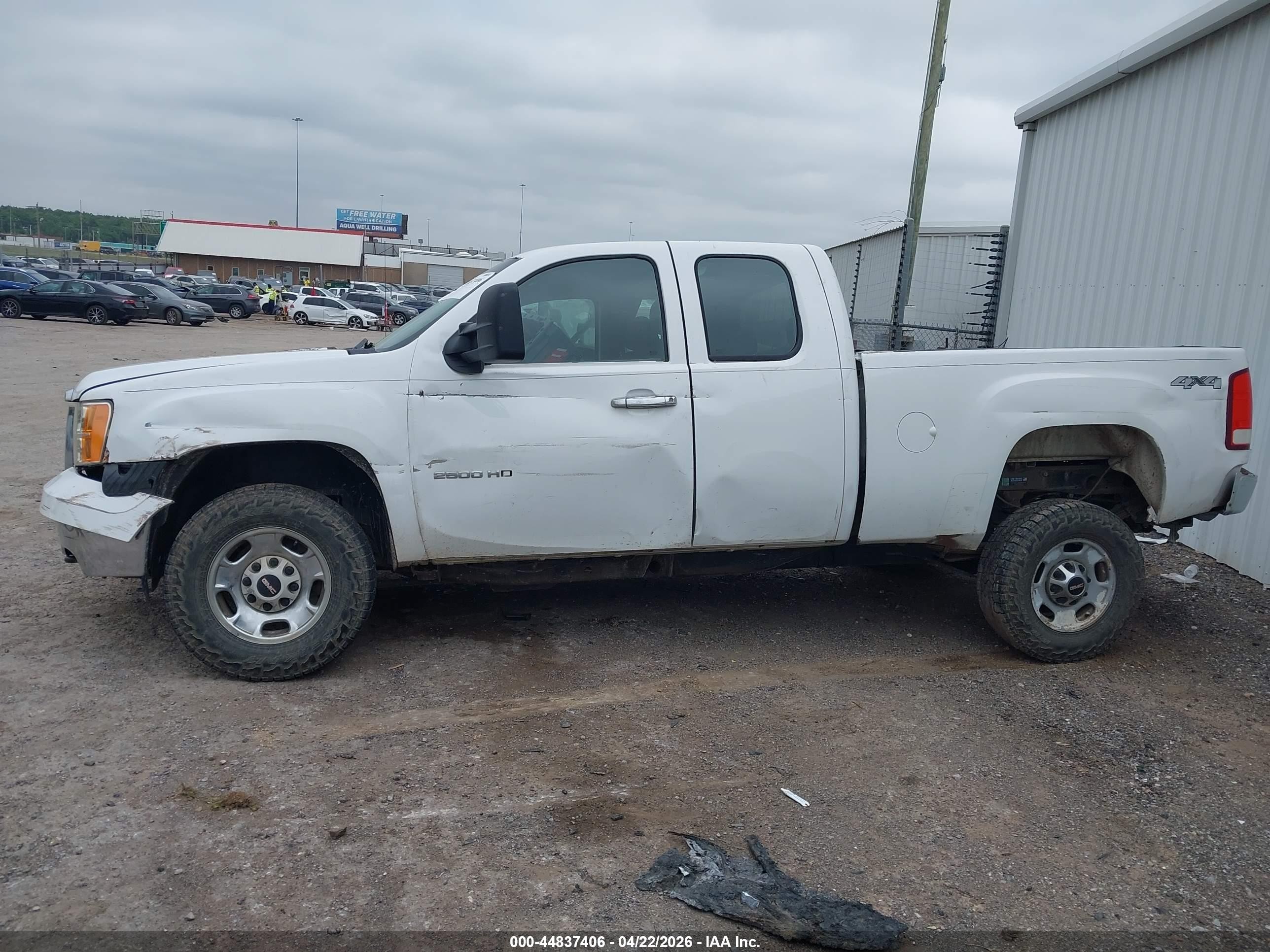 2011 Gmc Sierra 2500hd Work Truck White vin: 1GT22ZCG3BZ311615