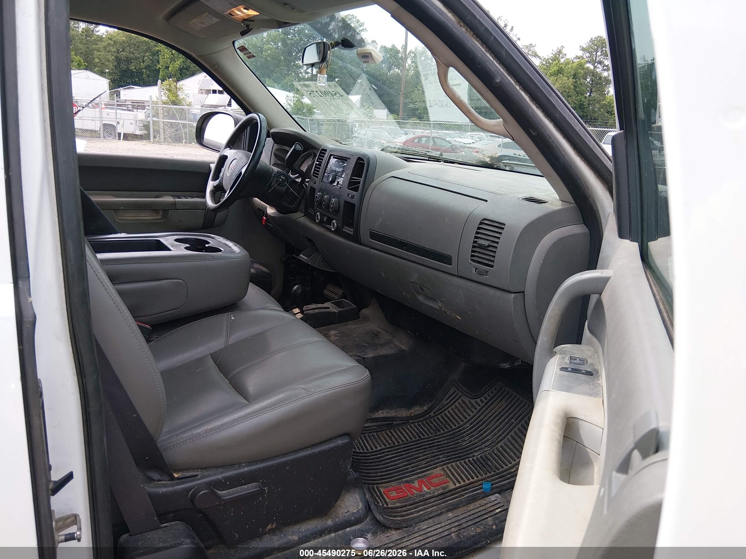 2011 Gmc Sierra 2500hd Work Truck White vin: 1GT22ZCG5BZ350366