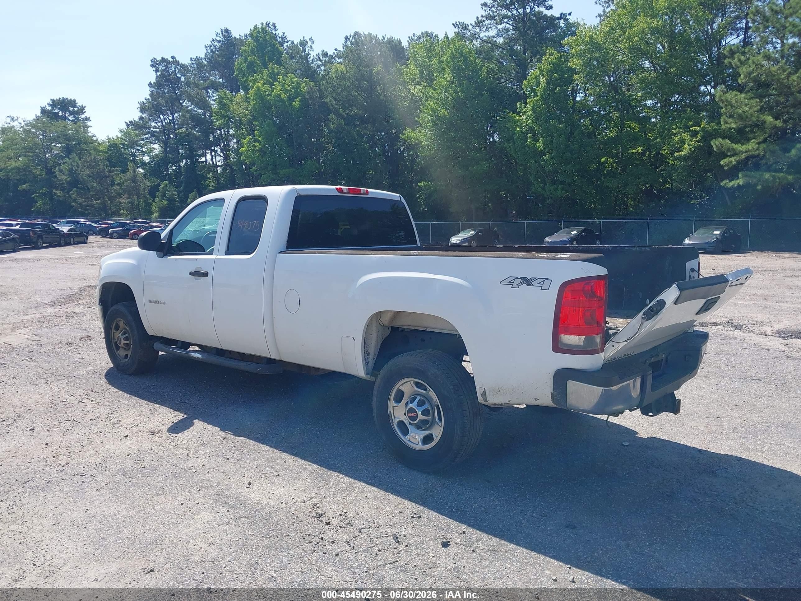 2011 Gmc Sierra 2500hd Work Truck White vin: 1GT22ZCG5BZ350366