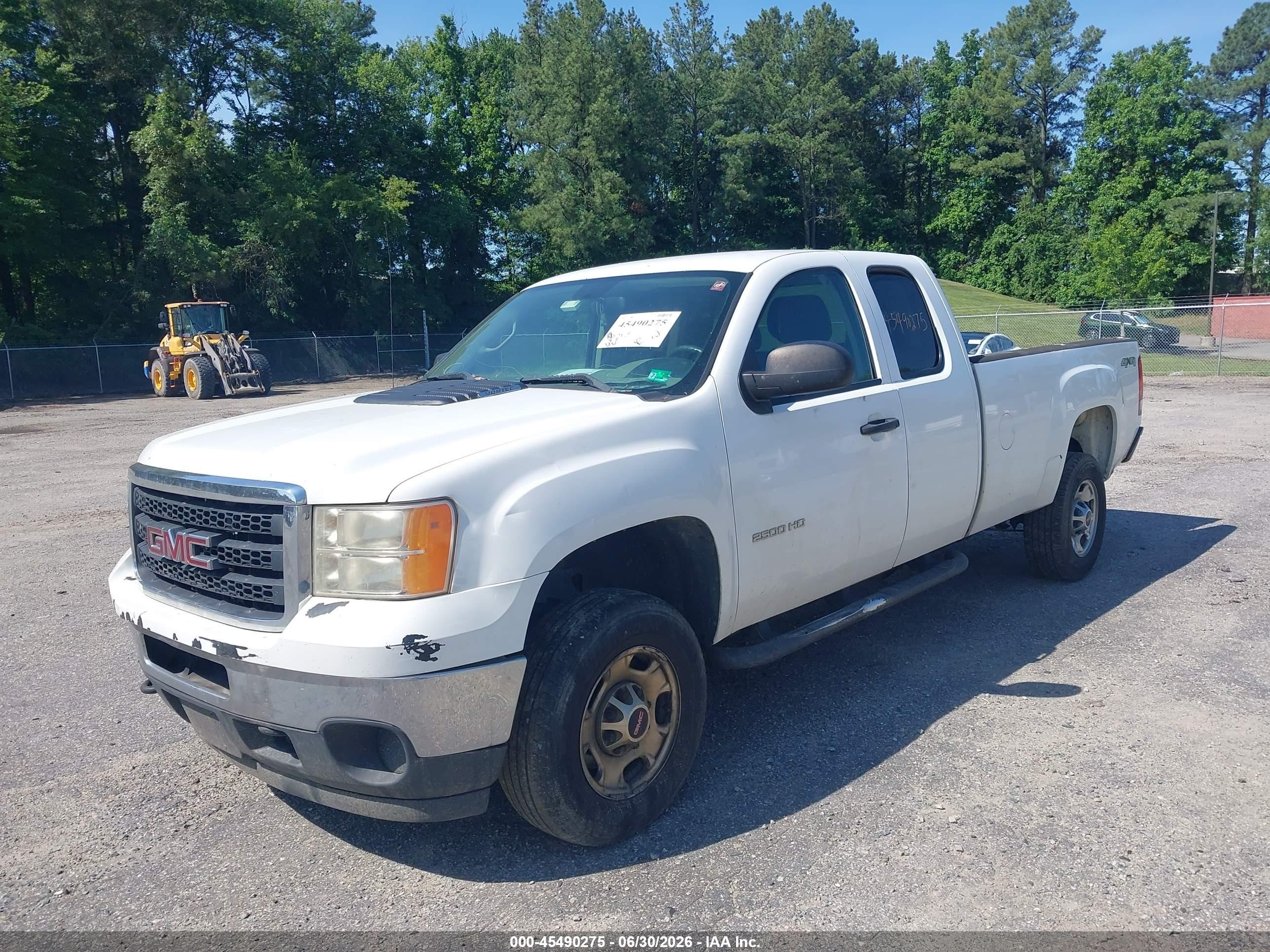 2011 Gmc Sierra 2500hd Work Truck White vin: 1GT22ZCG5BZ350366