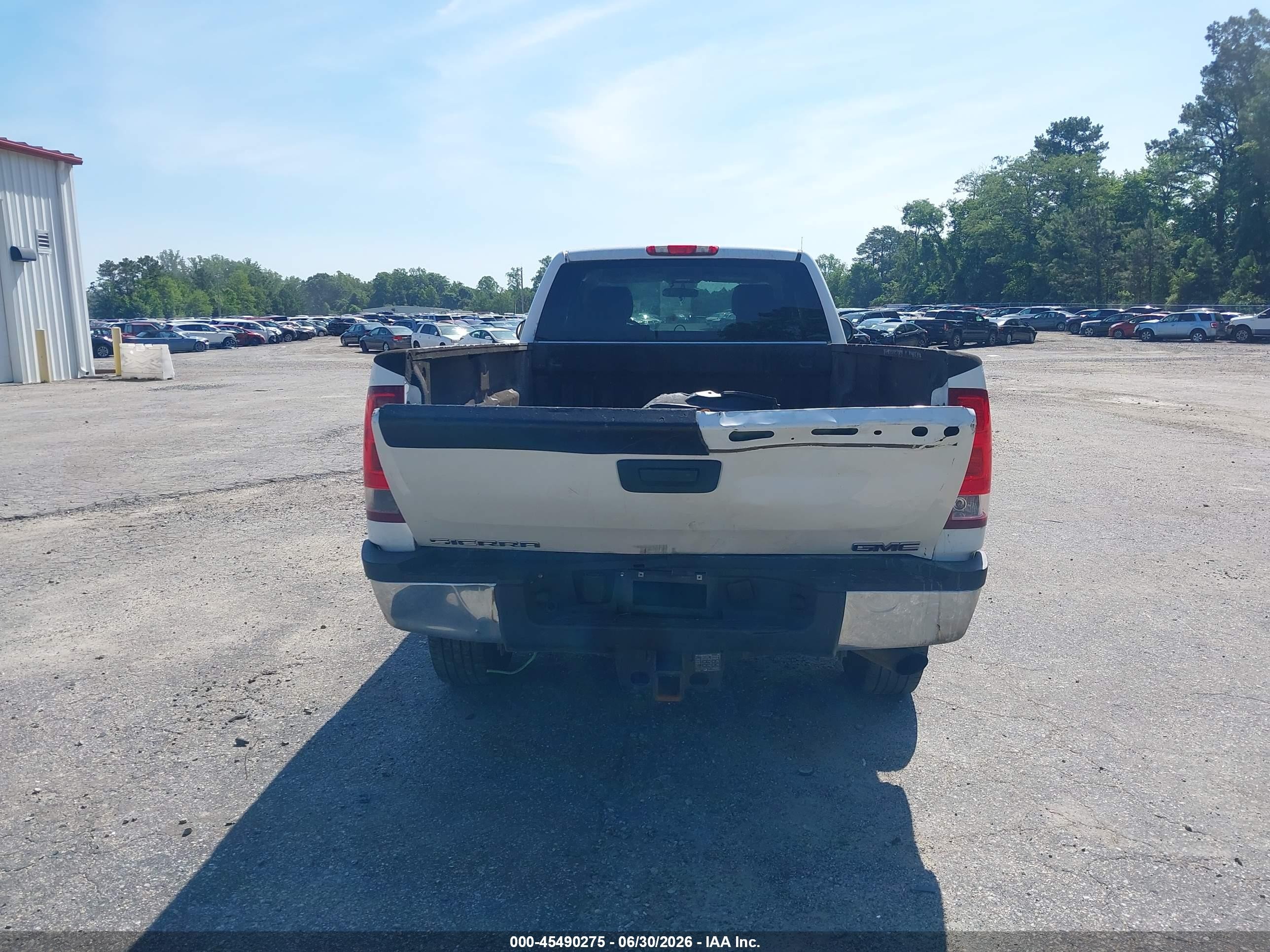 2011 Gmc Sierra 2500hd Work Truck White vin: 1GT22ZCG5BZ350366
