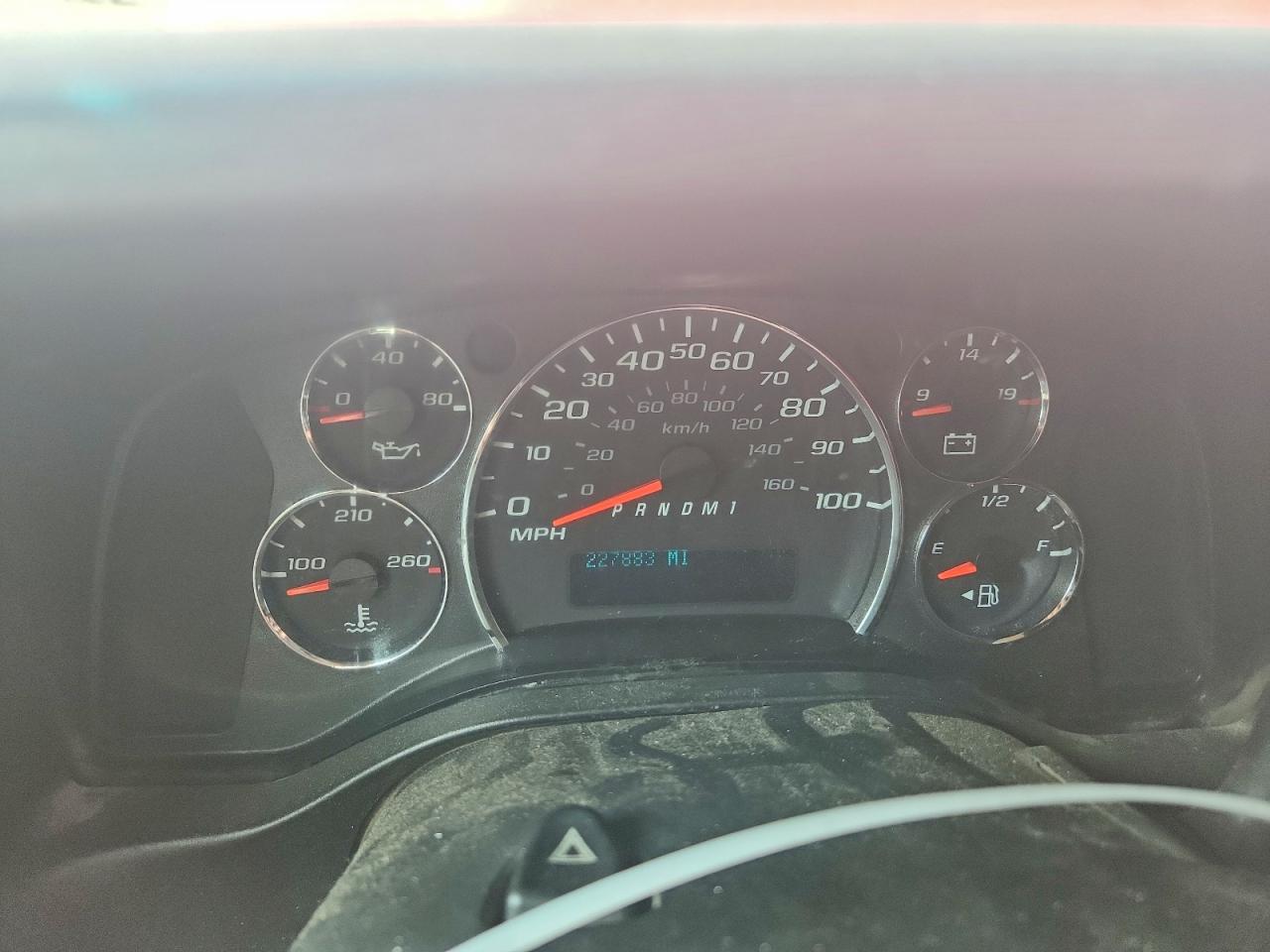 2010 Gmc Savana G3500 Red vin: 1GT2GTAG3A1114751