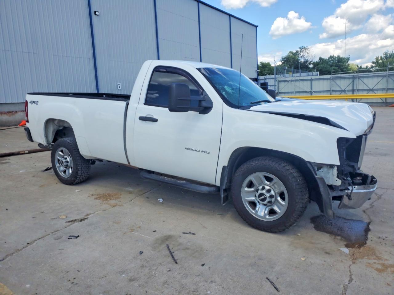 2010 Gmc Sierra K2500 Heavy Duty White vin: 1GT3KZBG2AF110181