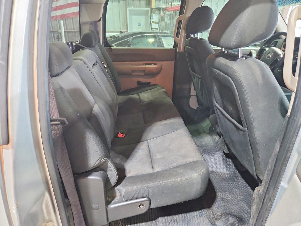 2013 Gmc Sierra 3500hd Gray vin: 1GT422C82DF143754