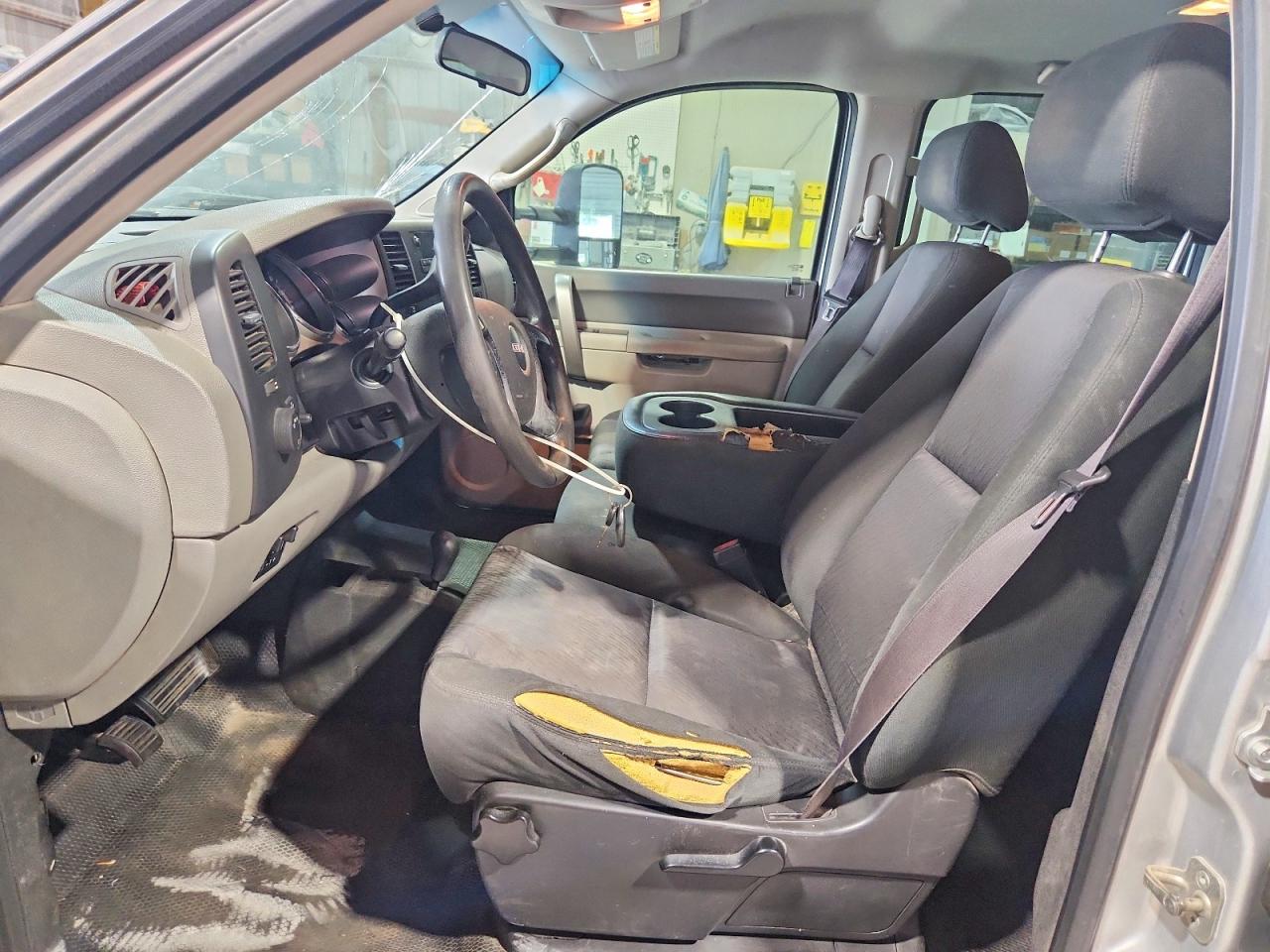 2013 Gmc Sierra 3500hd Gray vin: 1GT422C82DF143754