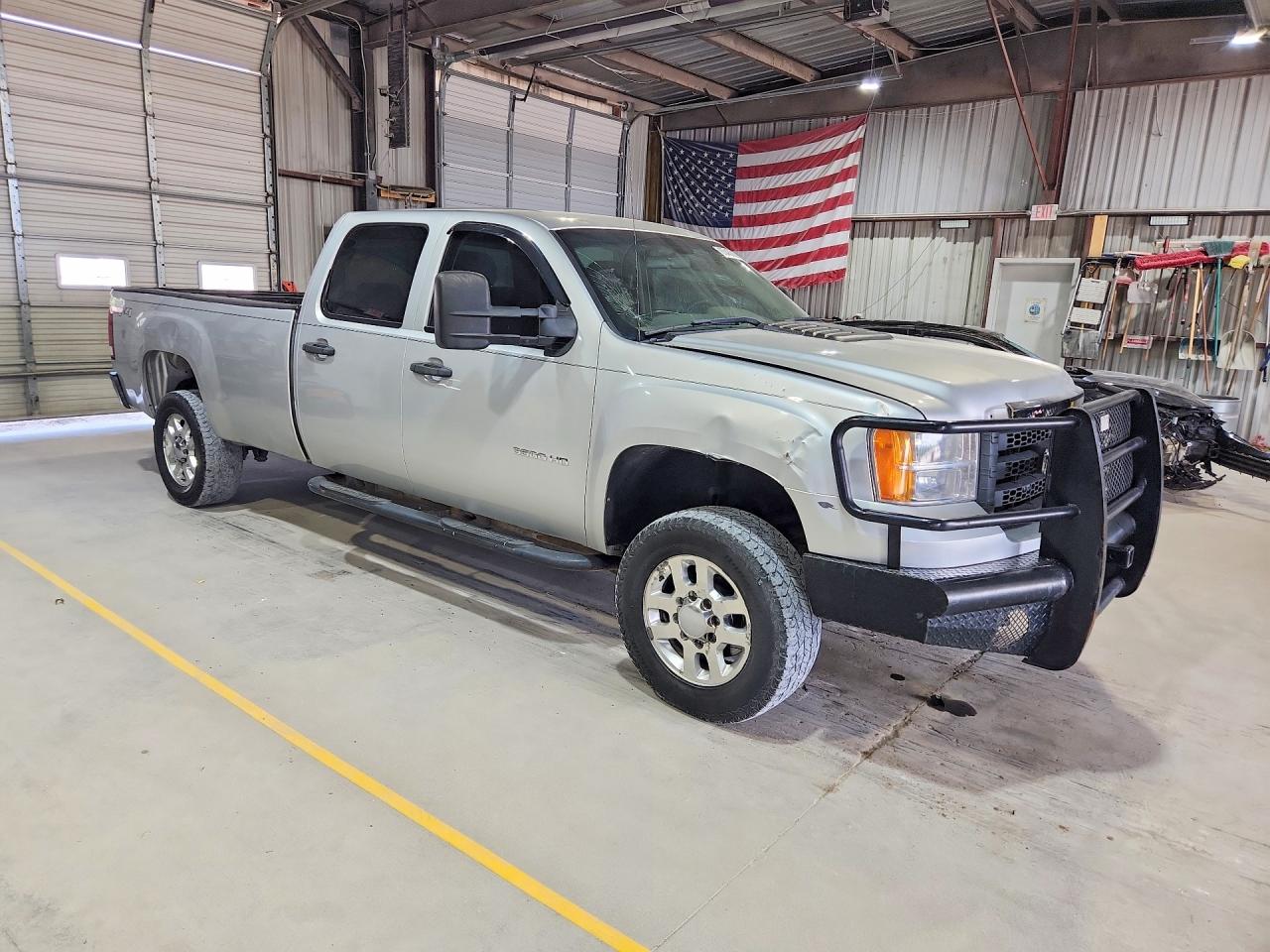 2013 Gmc Sierra 3500hd Gray vin: 1GT422C82DF143754