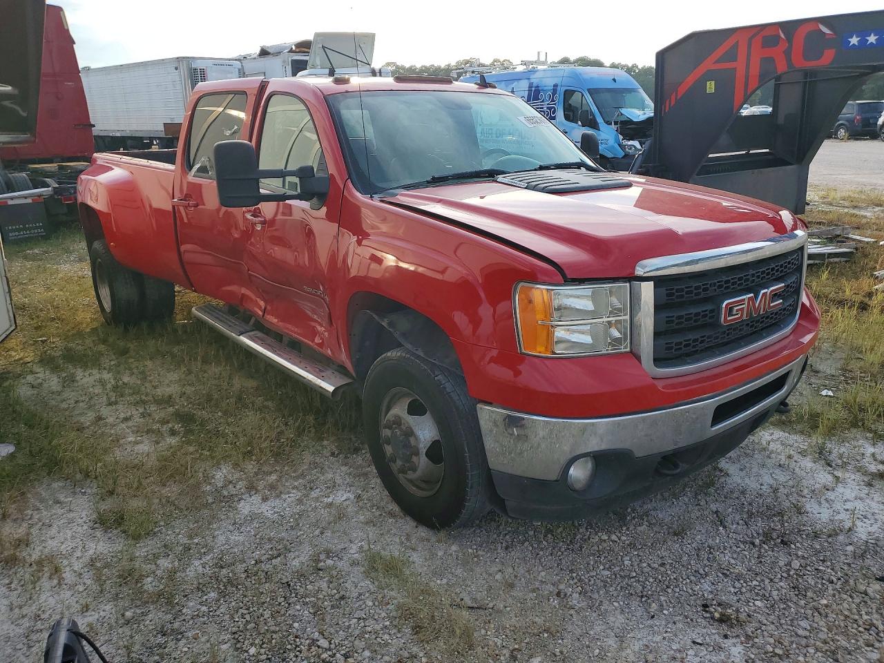 2012 Gmc Sierra K3500 Slt Red vin: 1GT424C88CF102832