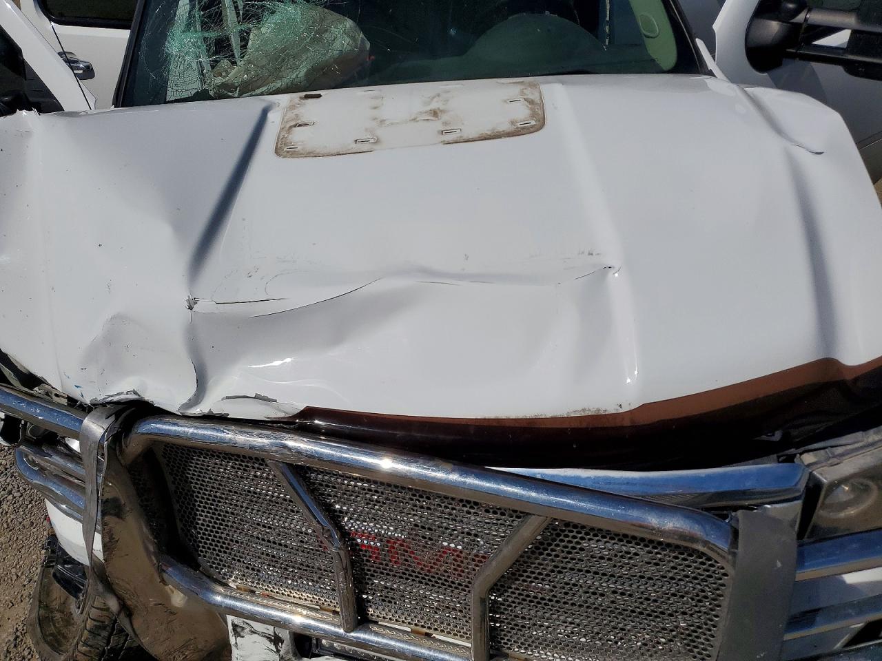 2011 Gmc Sierra K3500 Denali White vin: 1GT426C85BF150251