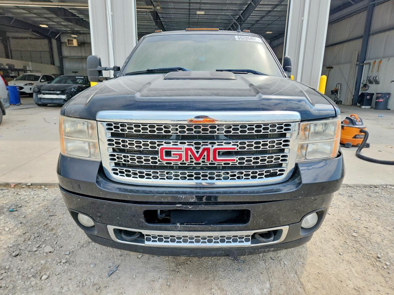 2013 Gmc Sierra K3500 Denali Black vin: 1GT426C85DF140709