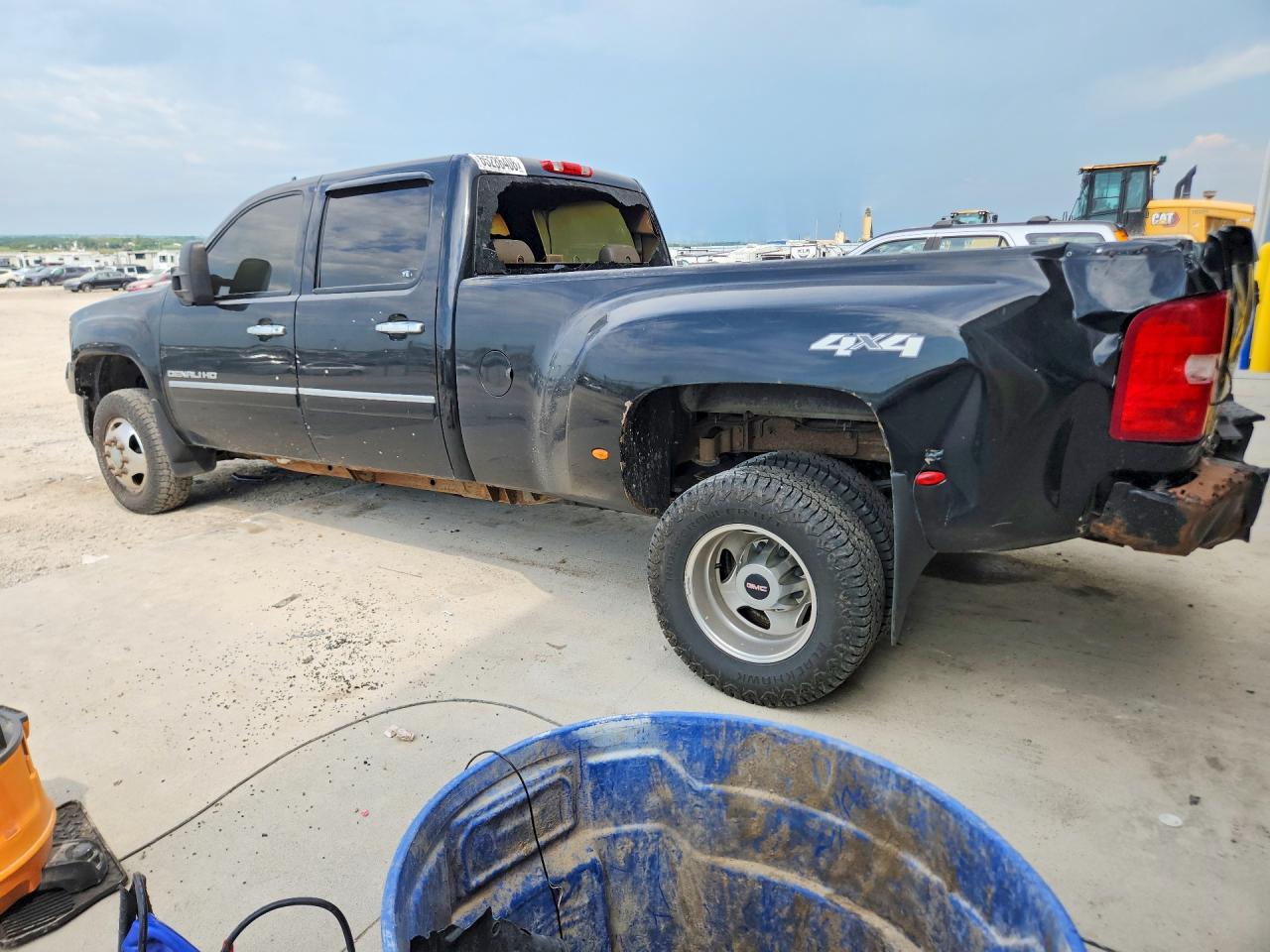 2013 Gmc Sierra K3500 Denali Black vin: 1GT426C85DF140709