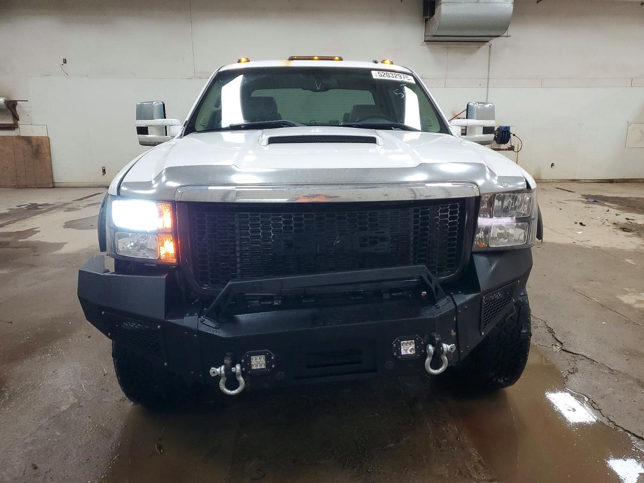 2011 Gmc Sierra K3500 Denali White vin: 1GT426C87BF150879