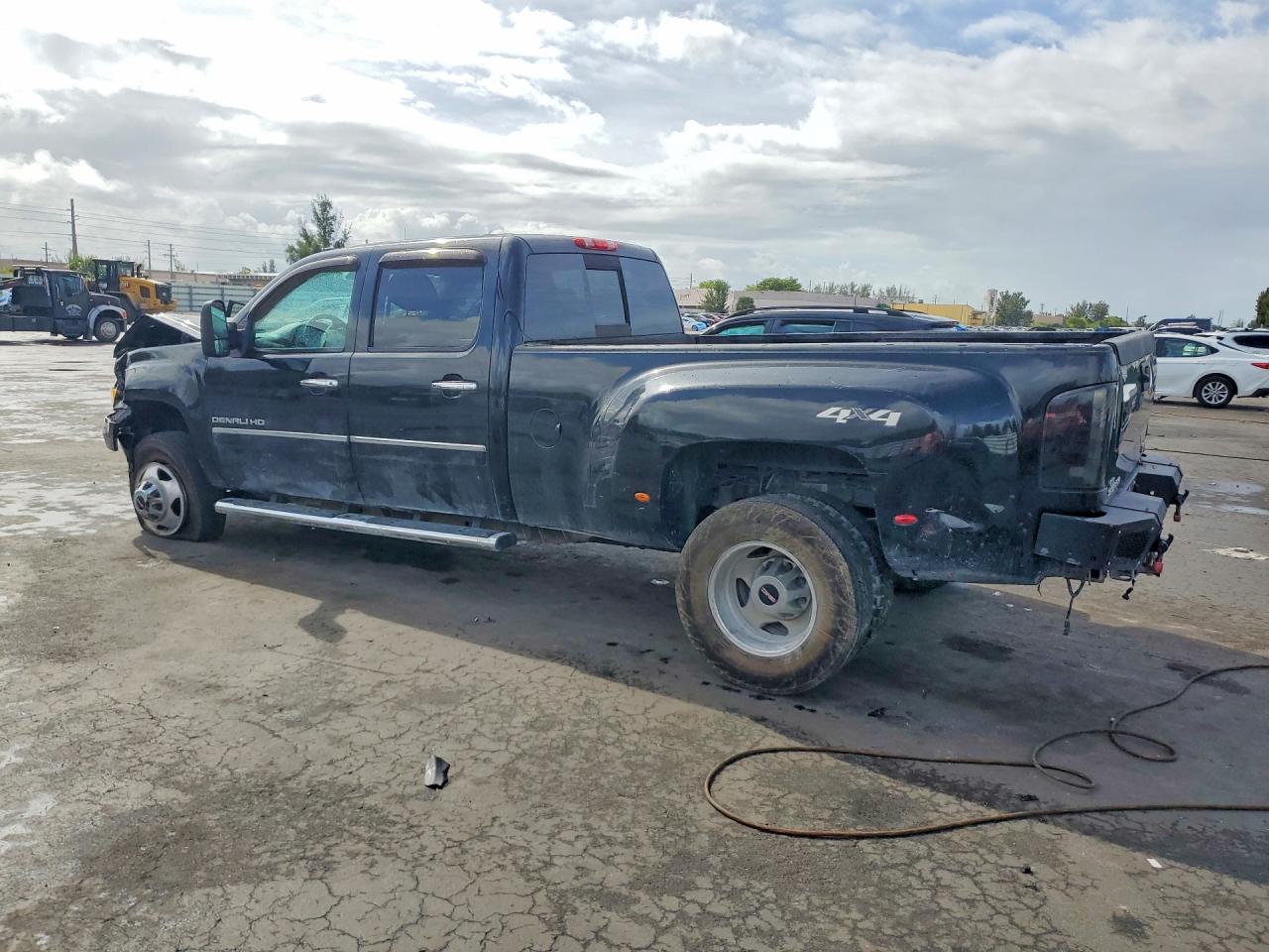 2013 Gmc Sierra K3500 Denali Black vin: 1GT426C88DF217797