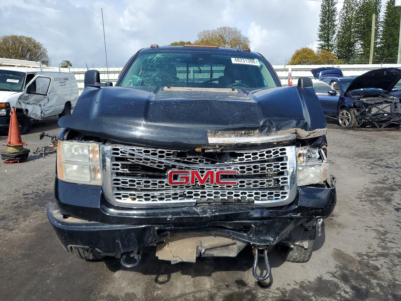 2013 Gmc Sierra K3500 Denali Black vin: 1GT426C88DF217797