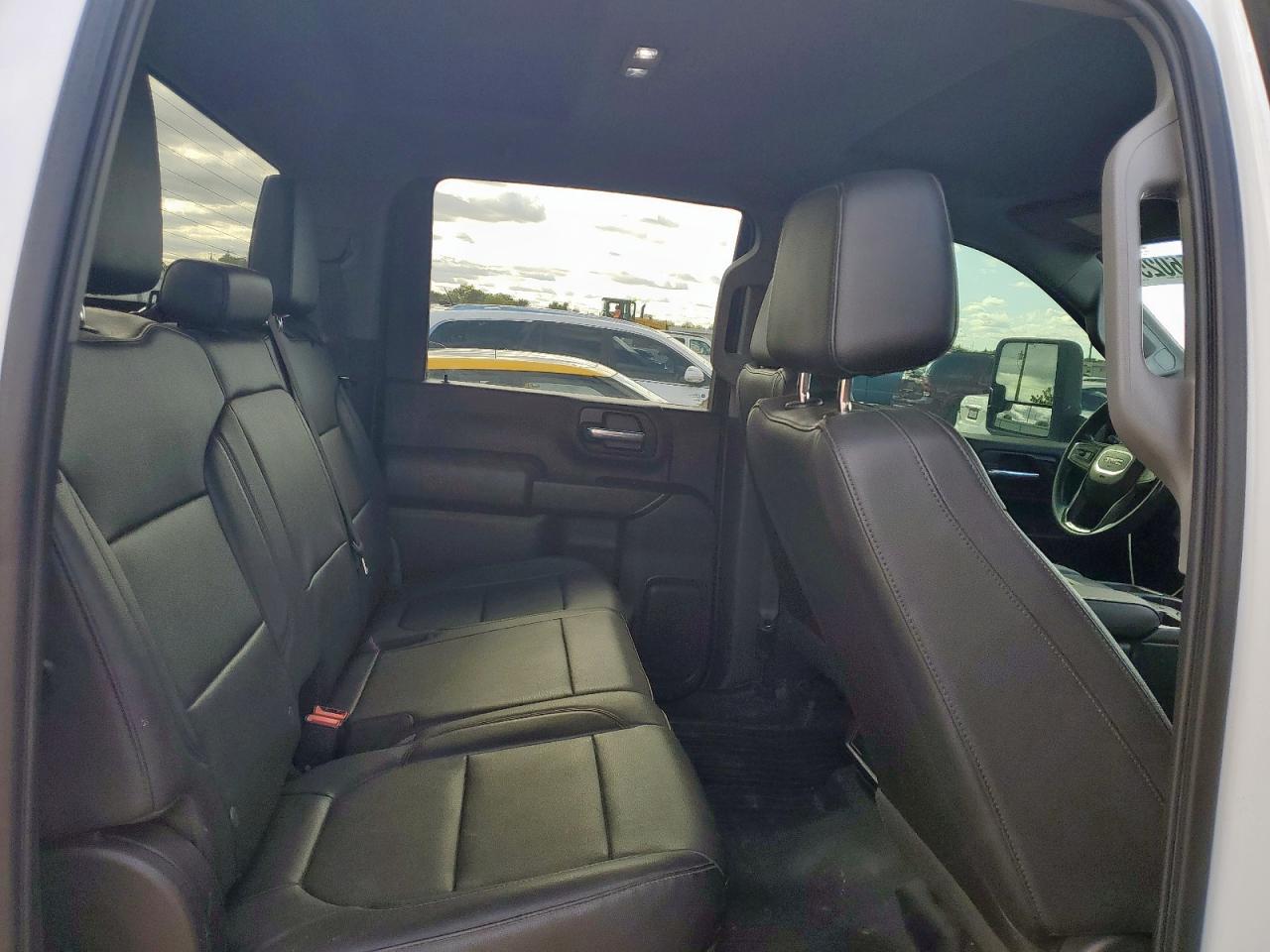 2021 Gmc Sierra K2500 Heavy Duty White vin: 1GT49LE78MF238177