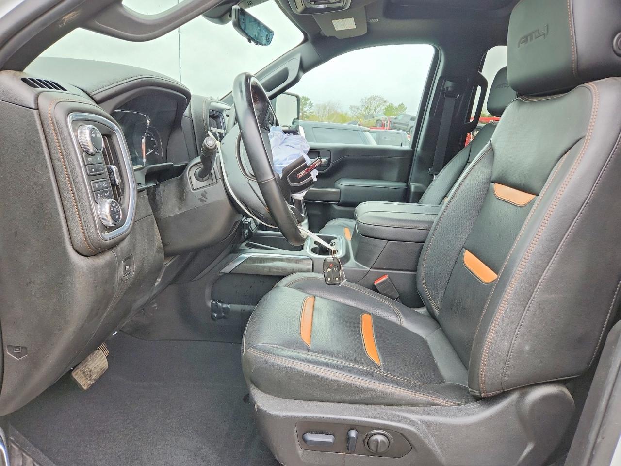2023 Gmc Sierra K2500 At4 White vin: 1GT49PE75PF165782