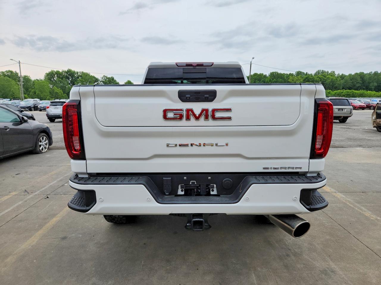 2021 Gmc Sierra K2500 Denali Белый vin: 1GT49REY0MF314843