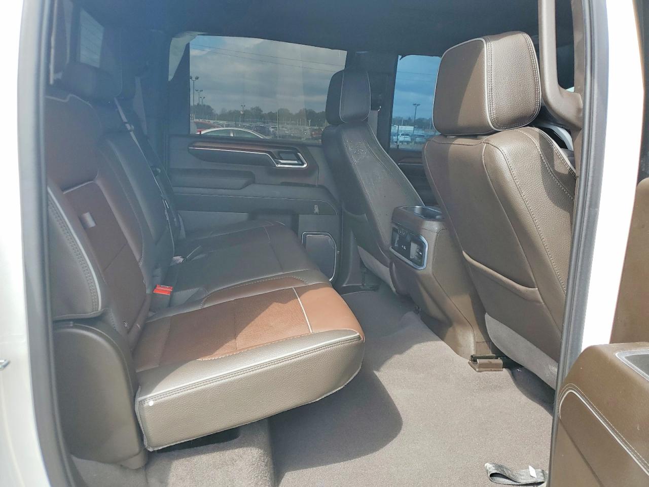 2024 Gmc Sierra K2500 Denali White vin: 1GT49REY3RF104308