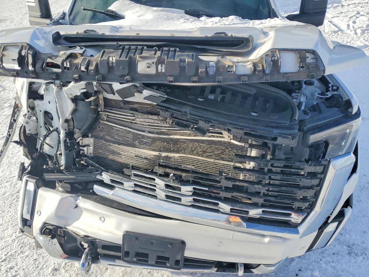2024 Gmc Sierra K2500 Denali White vin: 1GT49REY9RF122716