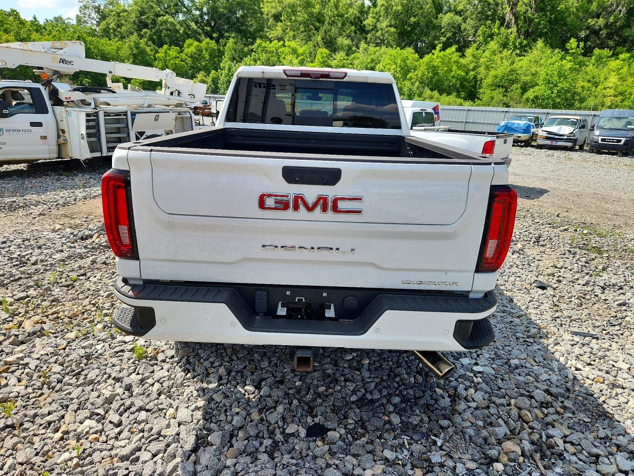 2021 Gmc Sierra K3500 Denali White vin: 1GT49WE73MF203466