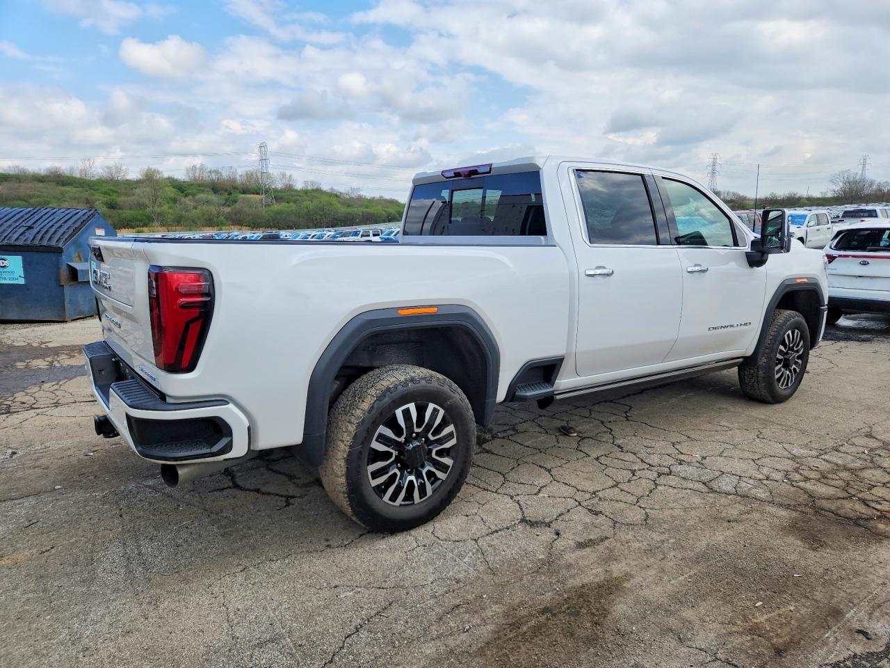 2024 Gmc Sierra K2500 Denali Ultimate White vin: 1GT49XEY5RF150517