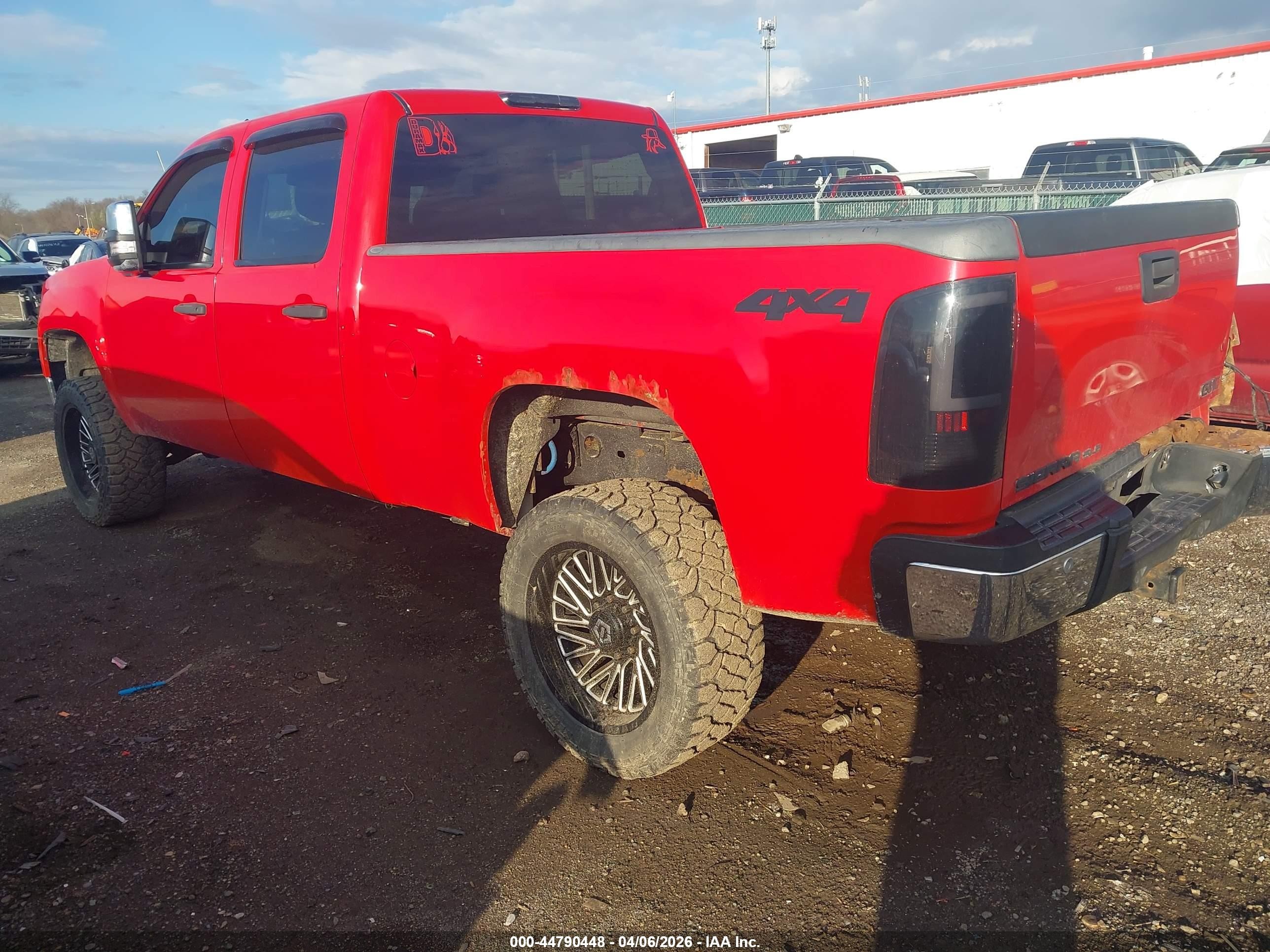 2010 Gmc Sierra 2500hd Sle Red vin: 1GT4K0B63AF131838