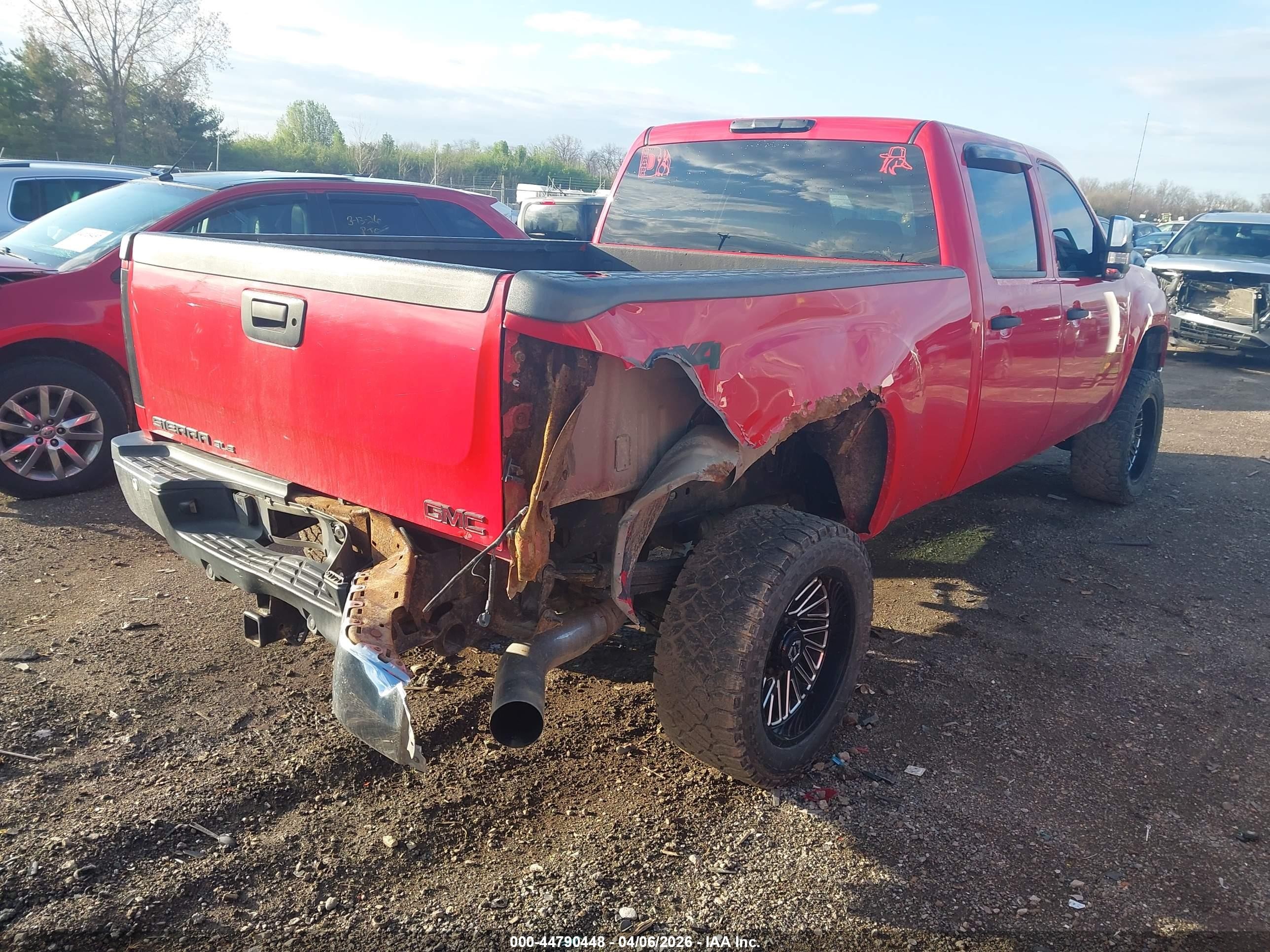 2010 Gmc Sierra 2500hd Sle Red vin: 1GT4K0B63AF131838