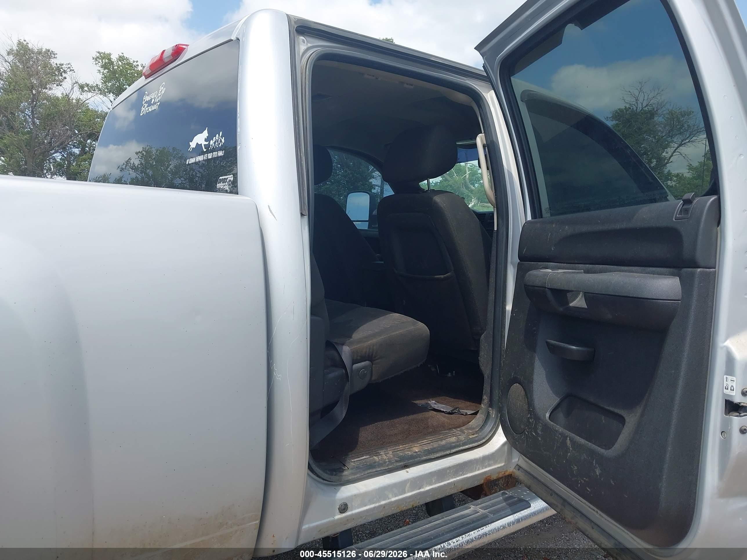 2010 Gmc Sierra 2500hd Sle Серебряный vin: 1GT4K0BG4AF136555