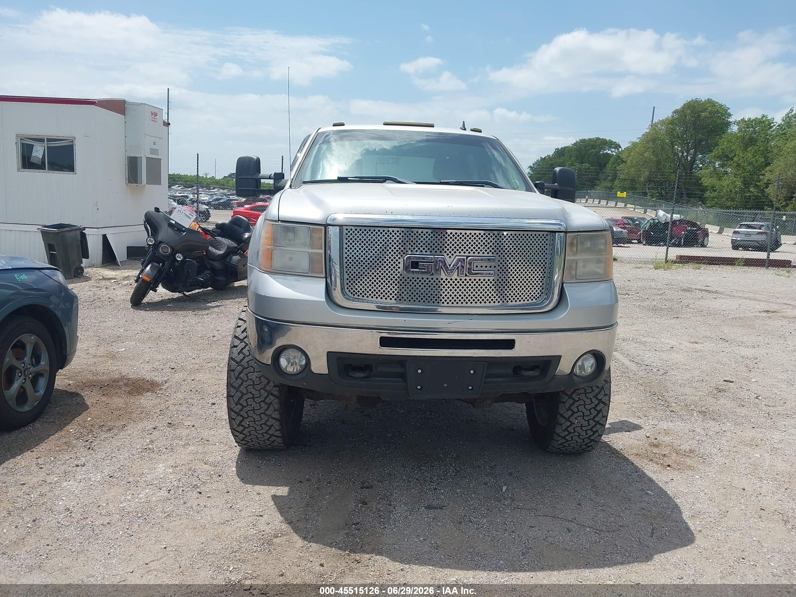 2010 Gmc Sierra 2500hd Sle Серебряный vin: 1GT4K0BG4AF136555
