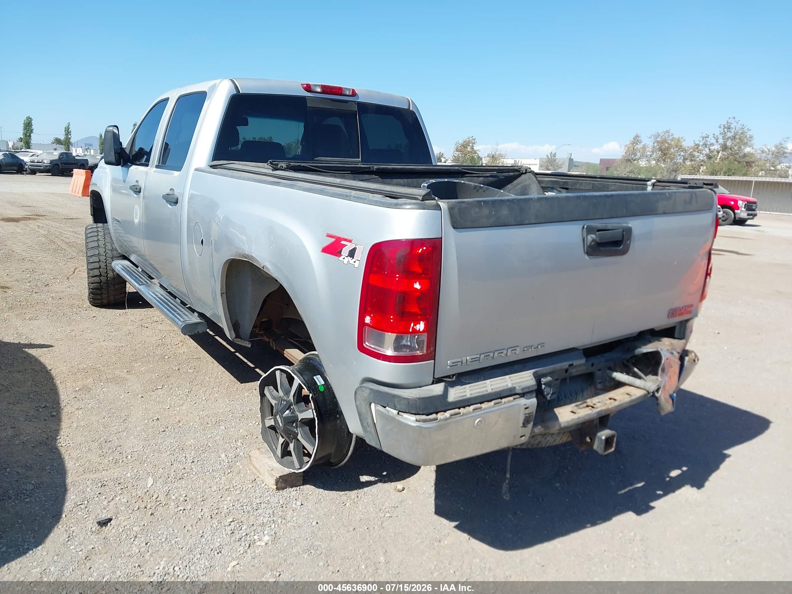2010 Gmc Sierra 2500hd Sle Silver vin: 1GT4K0BG8AF152483