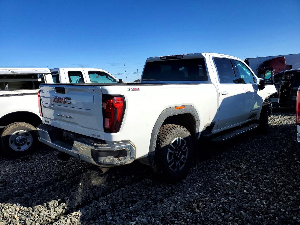 2025 Gmc Sierra K2500 Sle White vin: 1GT4UME72SF235826