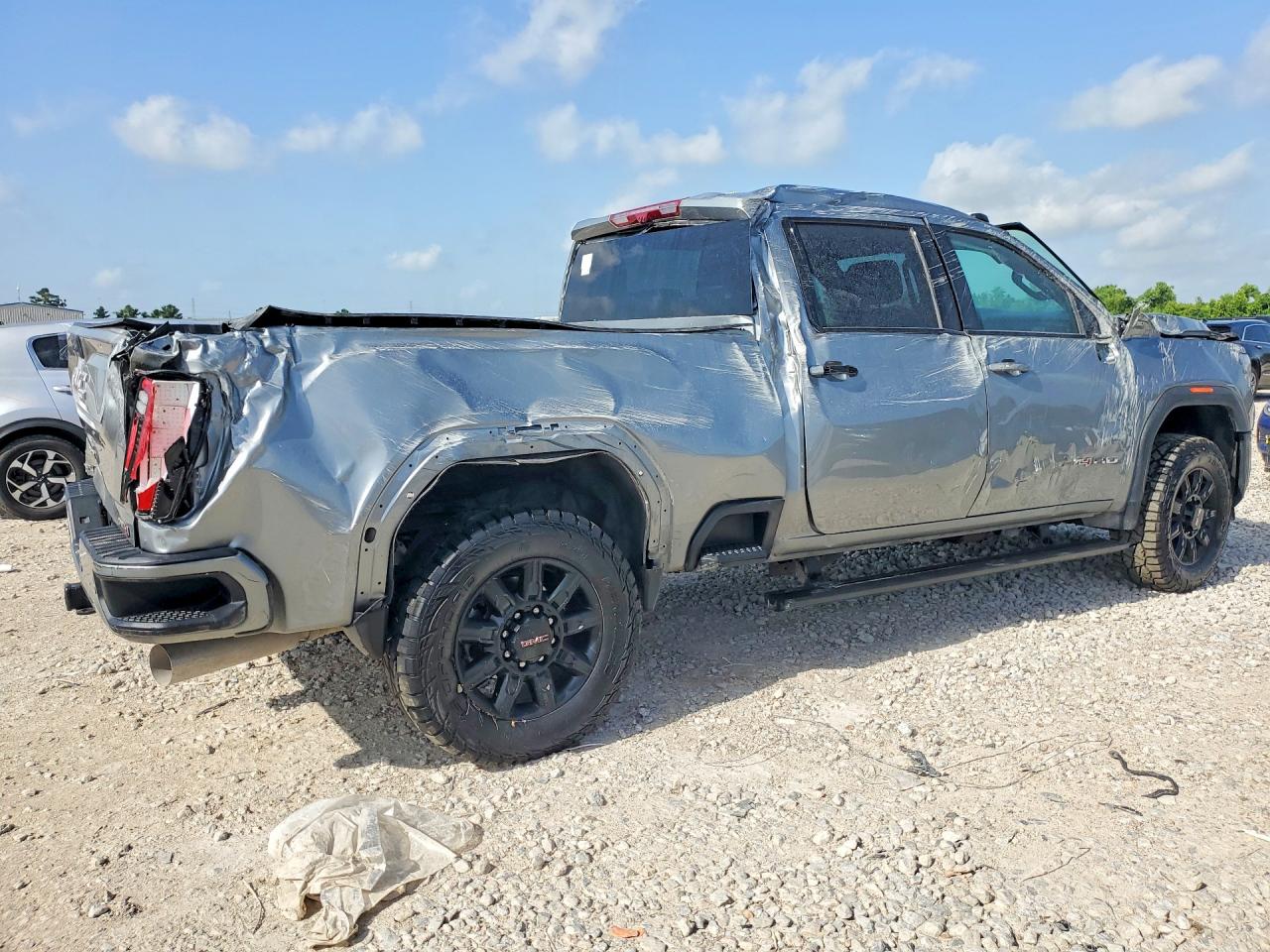 2026 Gmc Sierra K2500 At4 Gray vin: 1GT4UPEY7TF186201