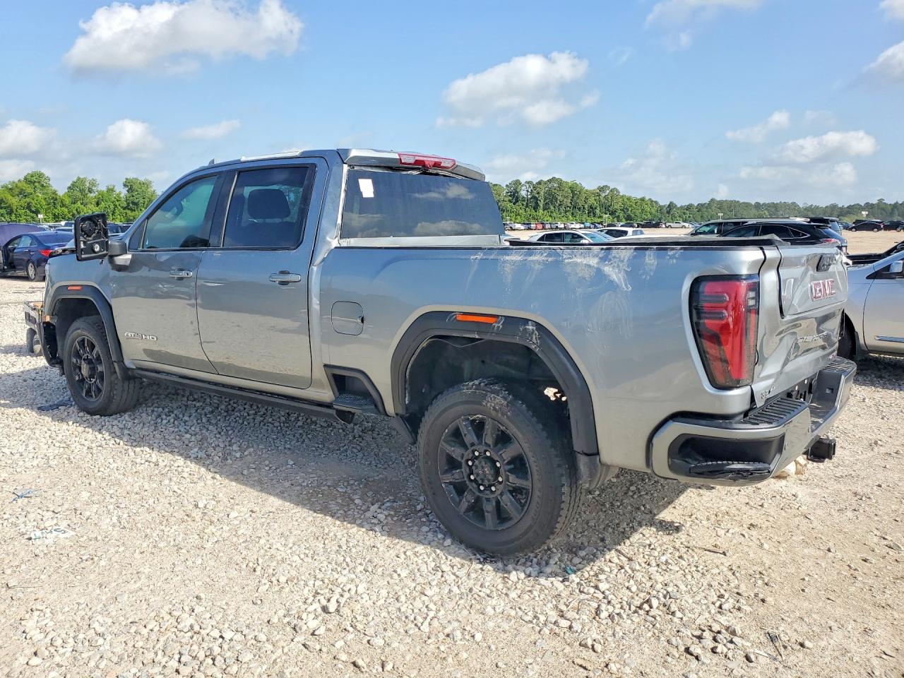 2026 Gmc Sierra K2500 At4 Gray vin: 1GT4UPEY7TF186201