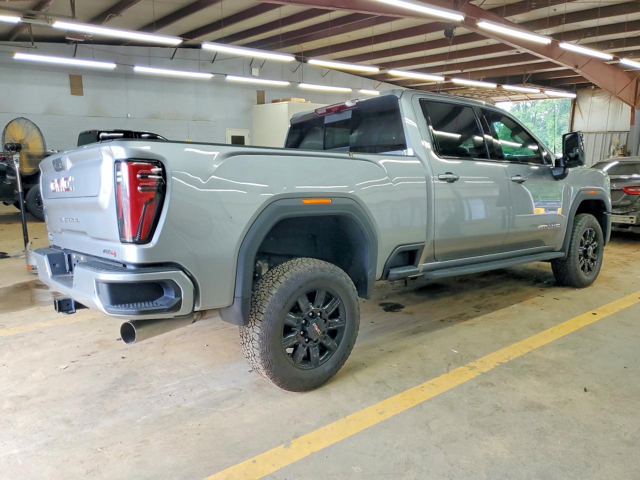 2025 Gmc Sierra K2500 At4 Gray vin: 1GT4UPEY8SF361019