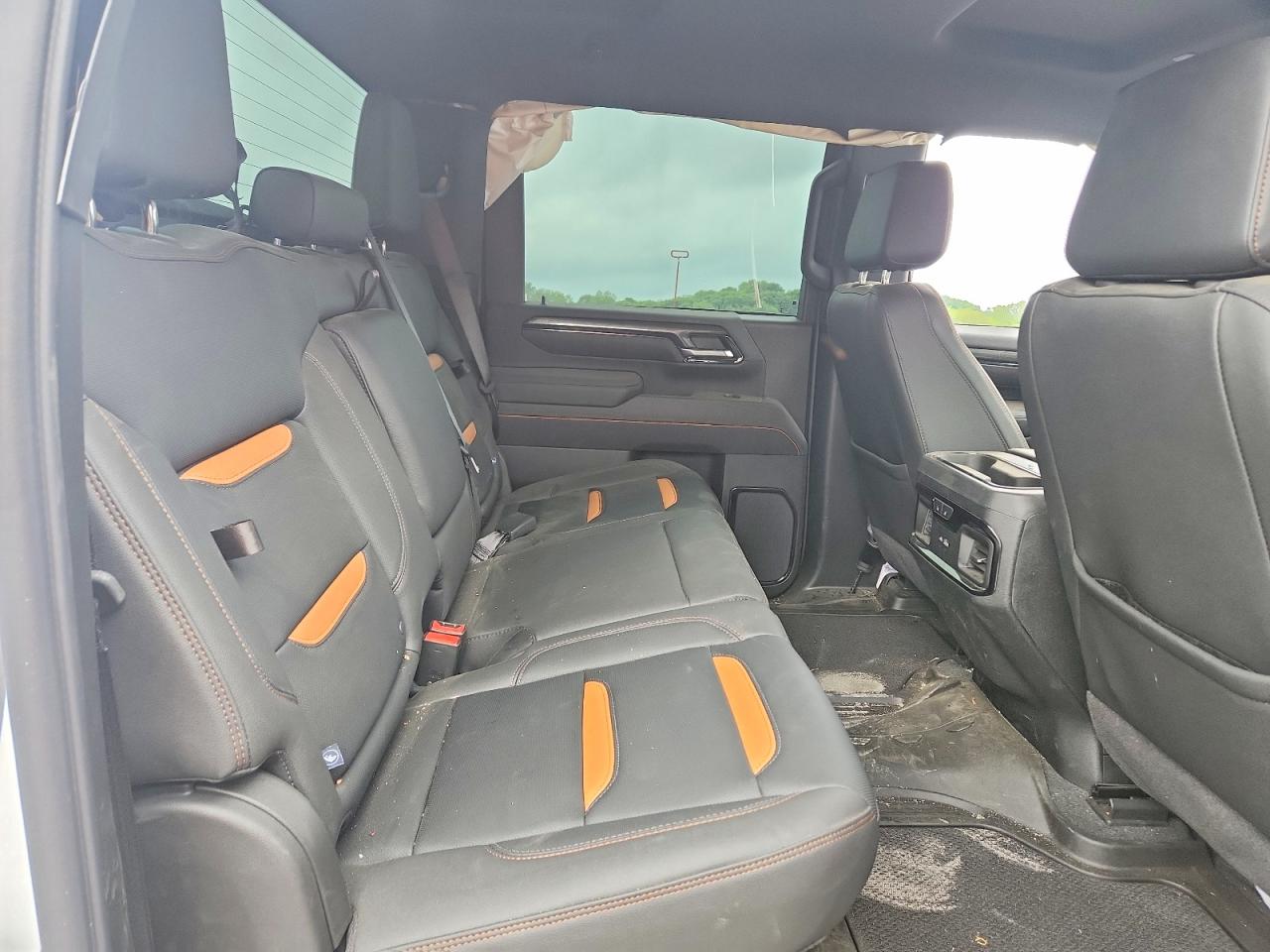2026 Gmc Sierra K2500 At4 White vin: 1GT4UPEY8TF183064