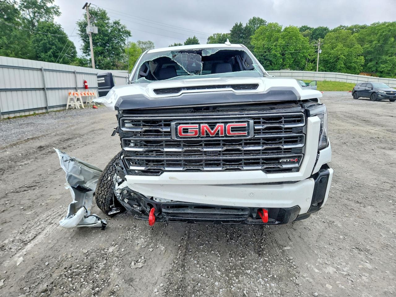 2026 Gmc Sierra K2500 At4 White vin: 1GT4UPEY8TF183064